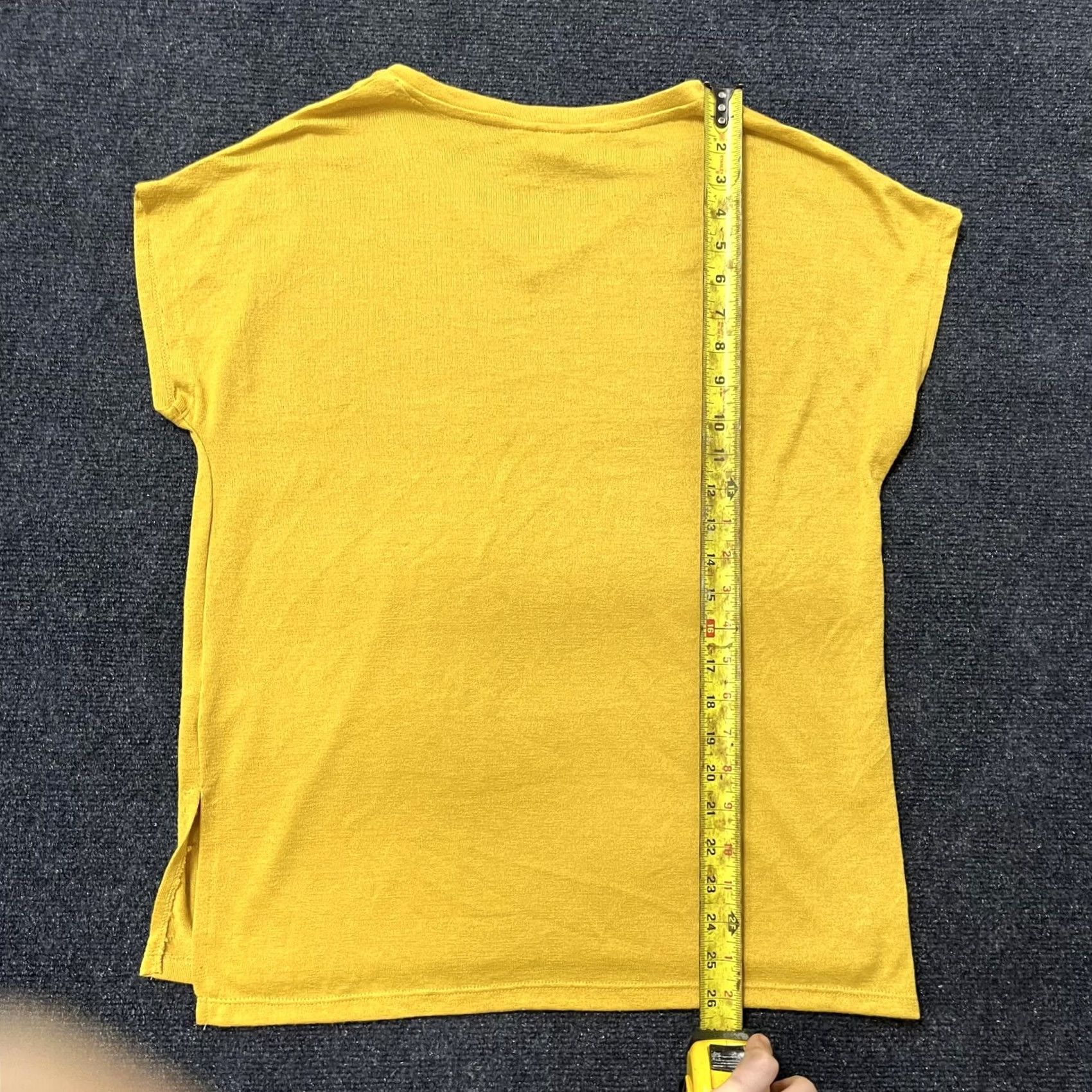 Orvis Orvis Shirt Womens Small Yellow V-Neck Cap Sleeve Basic Tee Casual Top Size S / US 4 / IT 40 - 4 Thumbnail