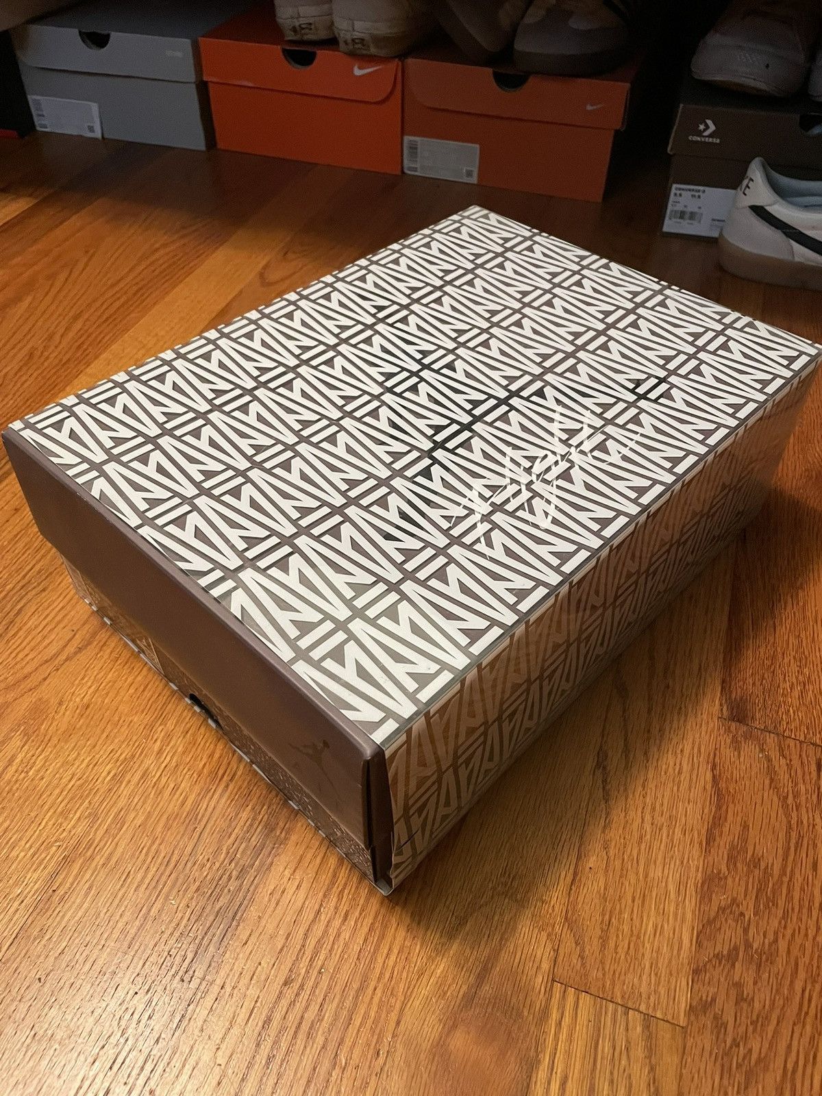 A Ma Maniere × Jordan Brand × Nike A Ma Maniere Air Jordan Retro 4 Size 10.5 Size US 10.5 / EU 43-44 - 9 Thumbnail