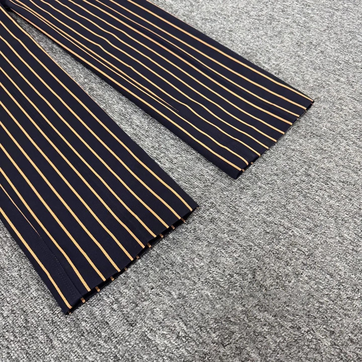 Louis Vuitton Louis Vuitton size36 Small leather logo striped trousers| Size 26" / US 2 / IT 38 - 6 Thumbnail
