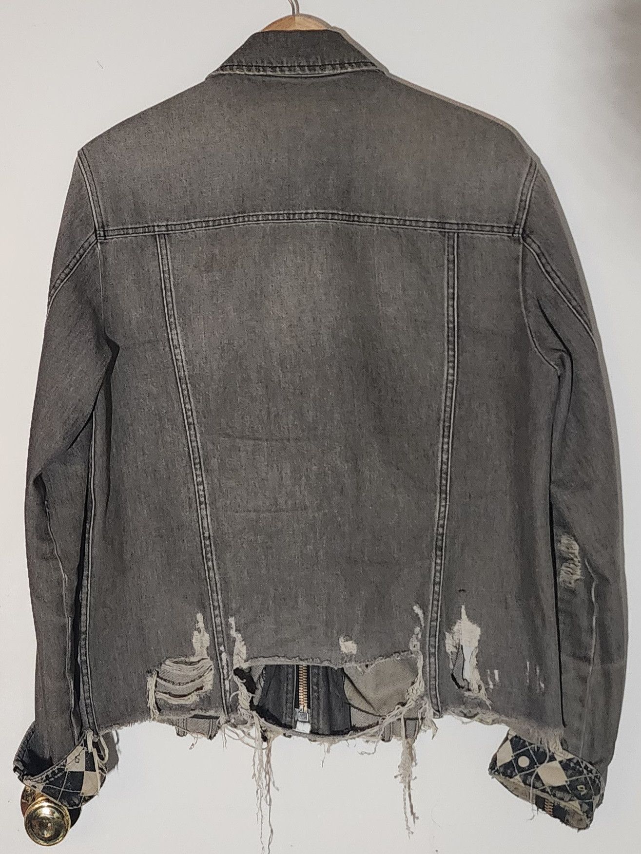 Versace Jeans Couture Versace Jeans Distressed Denim Jacket Size US M / EU 48-50 / 2 - 2 Thumbnail