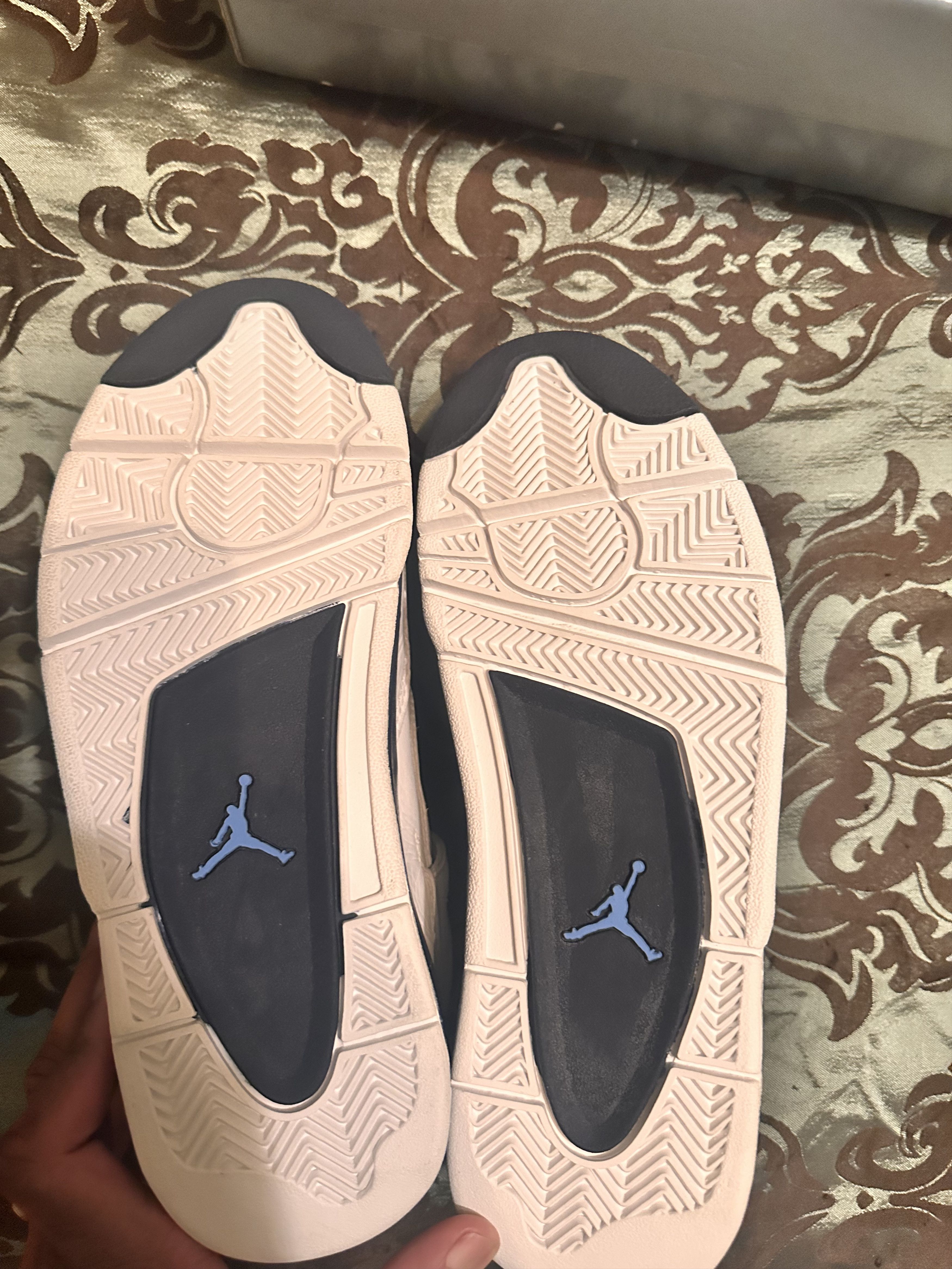 Jordan Brand 1999 Jordan 4 Columbia Size US 8 / EU 41 - 5 Thumbnail