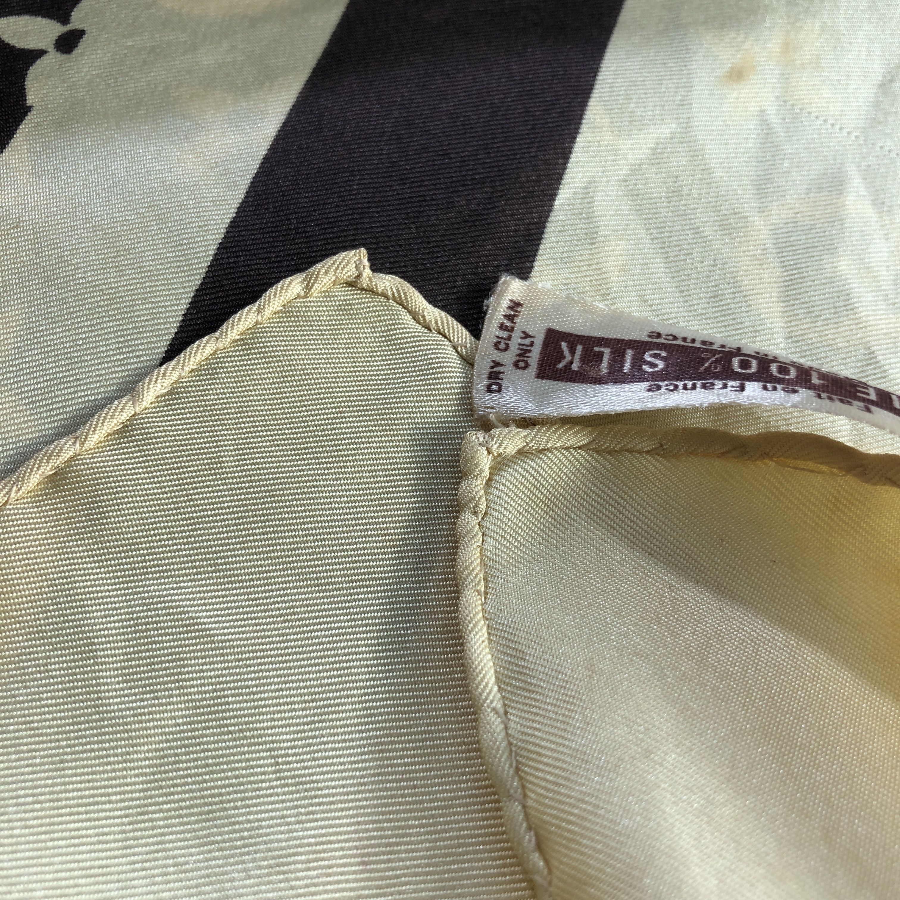 Vintage Louis Vuitton Monogram Silk Scarf Brown Beige M1403 Size ONE SIZE - 6 Thumbnail