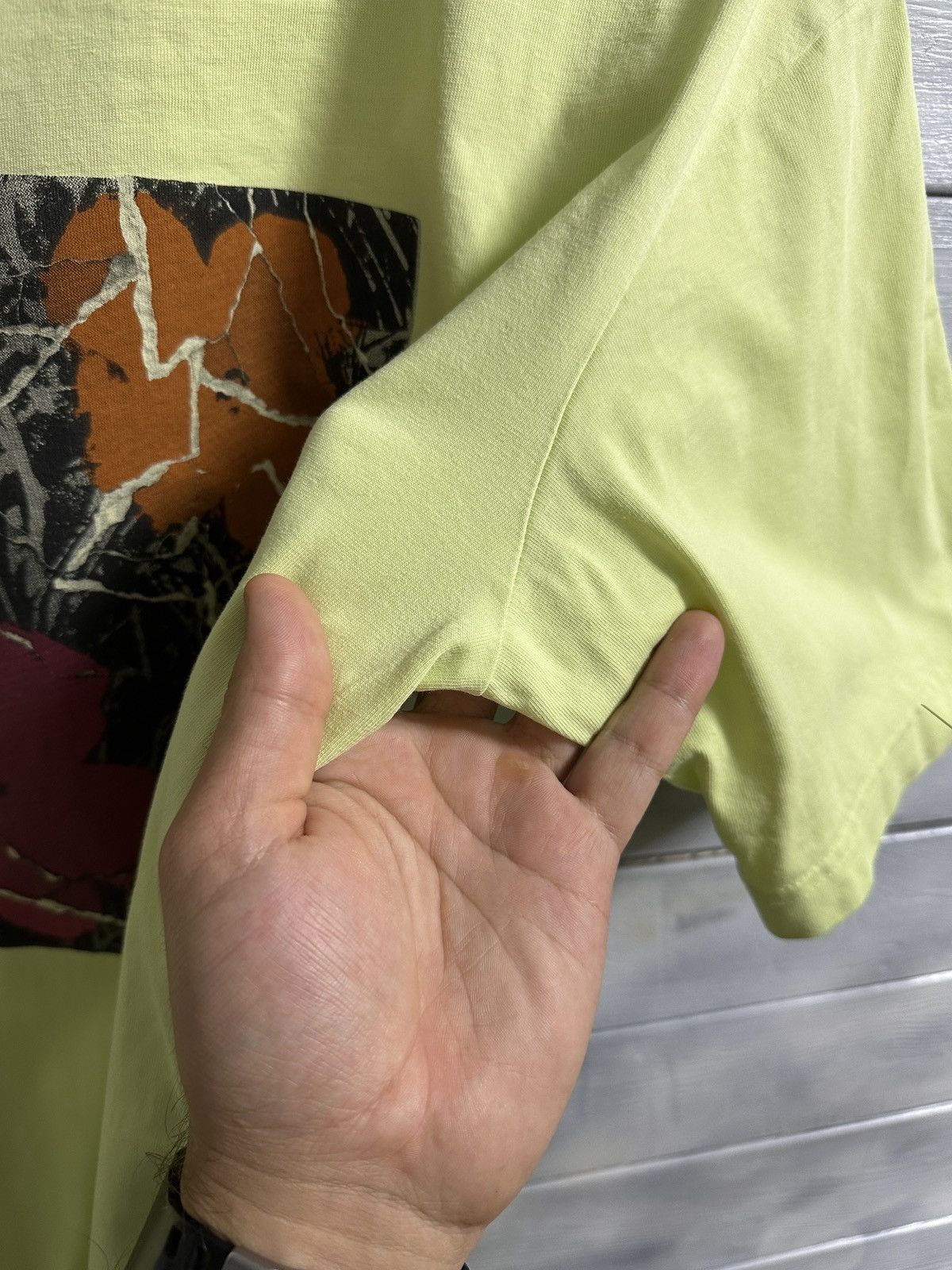 Uniqlo Rare T-Shirt Andy Warhol x Kosuke Kawamura x Uniqlo Floral Size US S / EU 44-46 / 1 - 7 Thumbnail