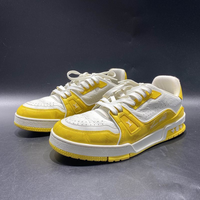 Louis Vuitton Louis Vuitton Trainer Low-Top Sneakers in White and Yellow 0079 Size US 8 / EU 41 - 1 Thumbnail