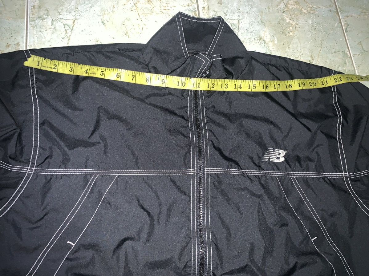 Vintage Vintage Windbreaker New Balance Size US M / EU 48-50 / 2 - 11 Thumbnail