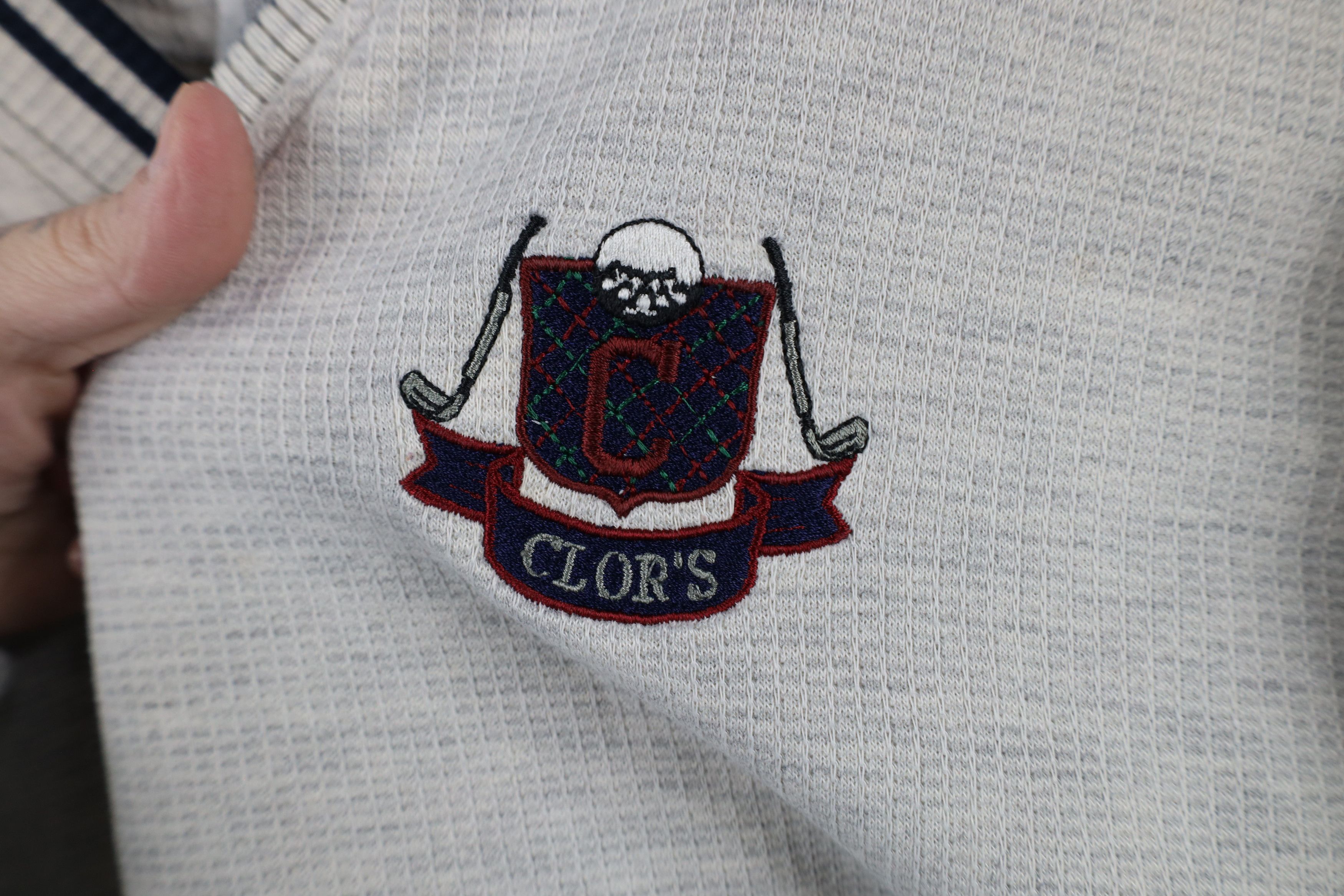 Vintage Vintage 90s Golf Course Thermal Knit V-Neck Sweatshirt Gray Size US M / EU 48-50 / 2 - 4 Thumbnail
