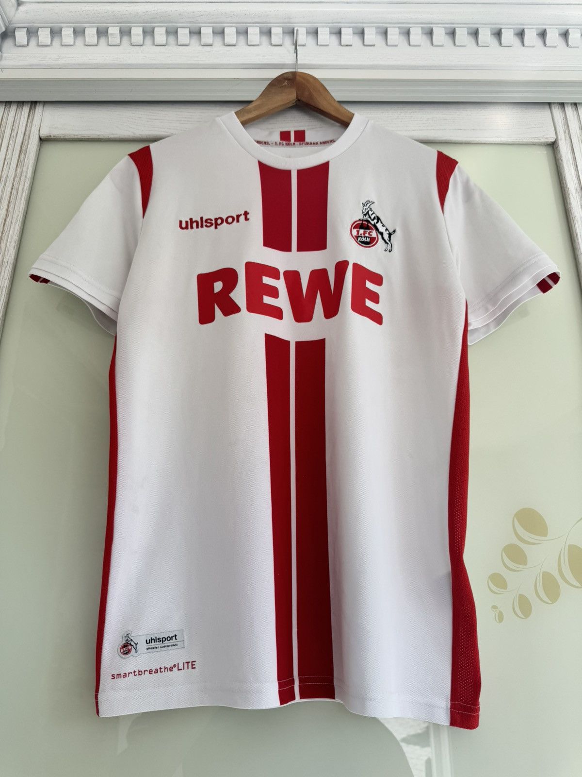 Other FC Koln 2020-2021 Home Soccer Jersey Football Kit Shirt Size US M / EU 48-50 / 2 - 5 Thumbnail