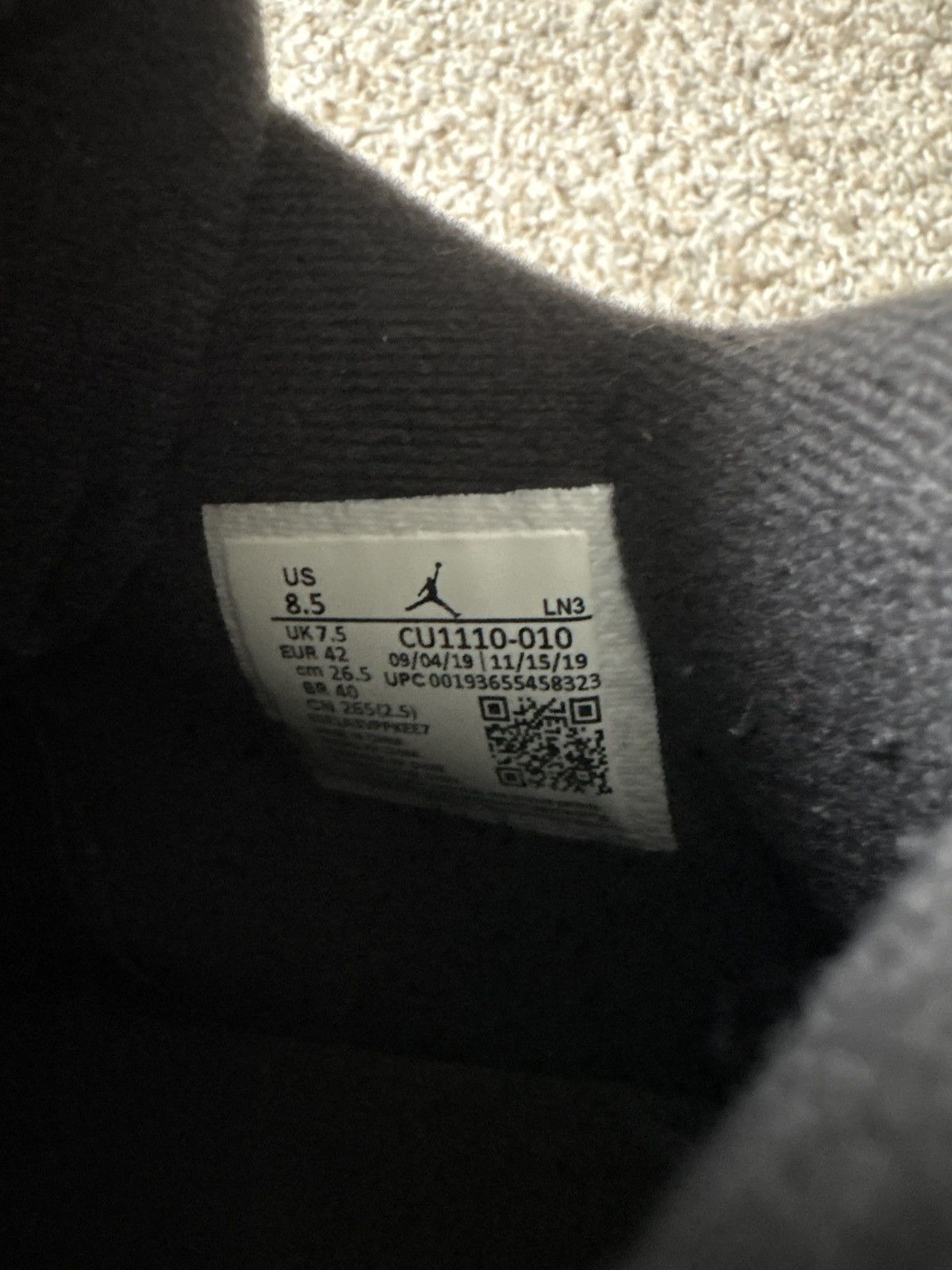 Jordan Brand 2020 Jordan 4 Black Cats Size US 8.5 / EU 41-42 - 2 Thumbnail