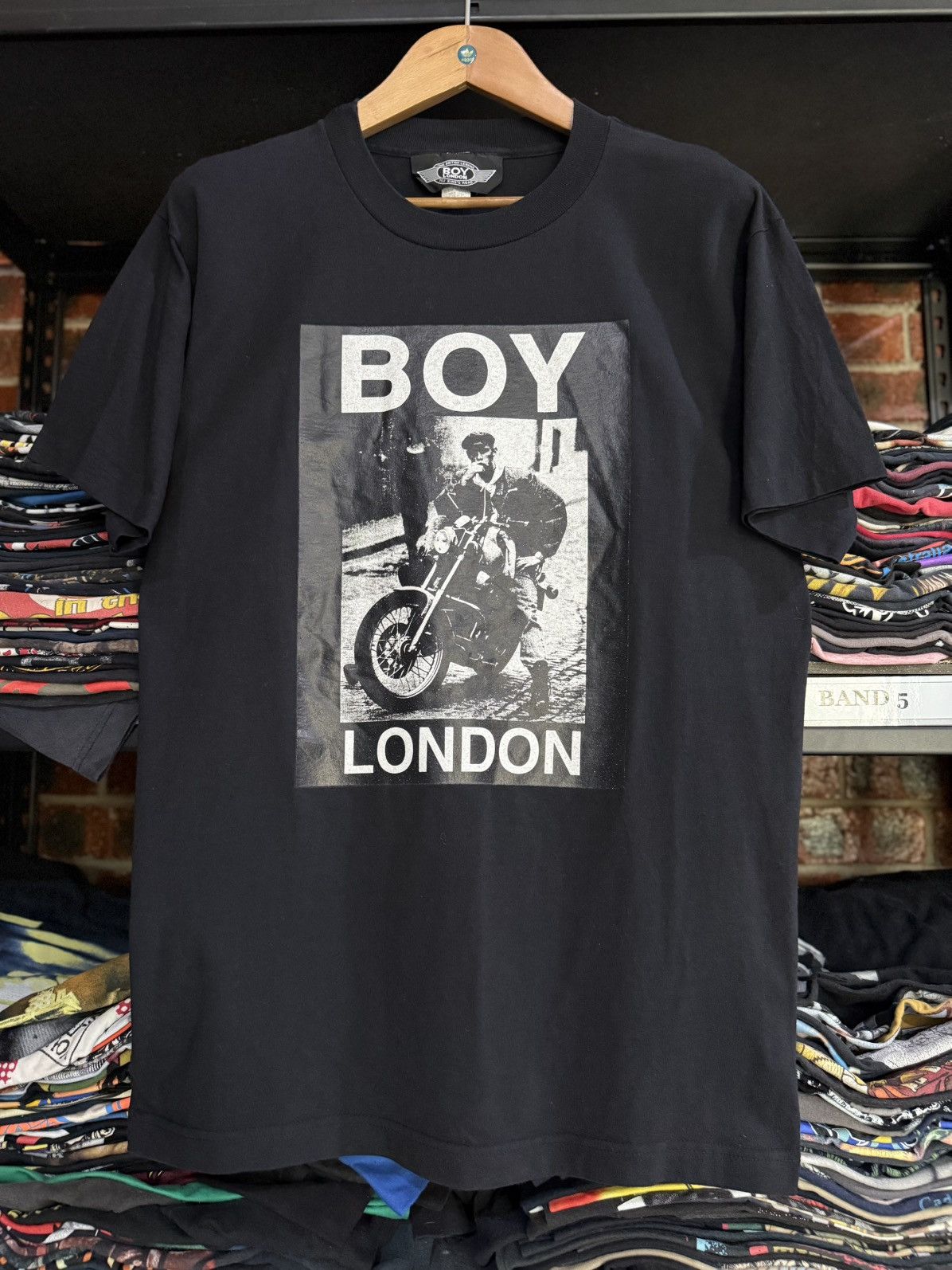 Boy London Vintage 90s Boy London Photographer Weber Photo Tee Size US L / EU 52-54 / 3 - 1 Thumbnail