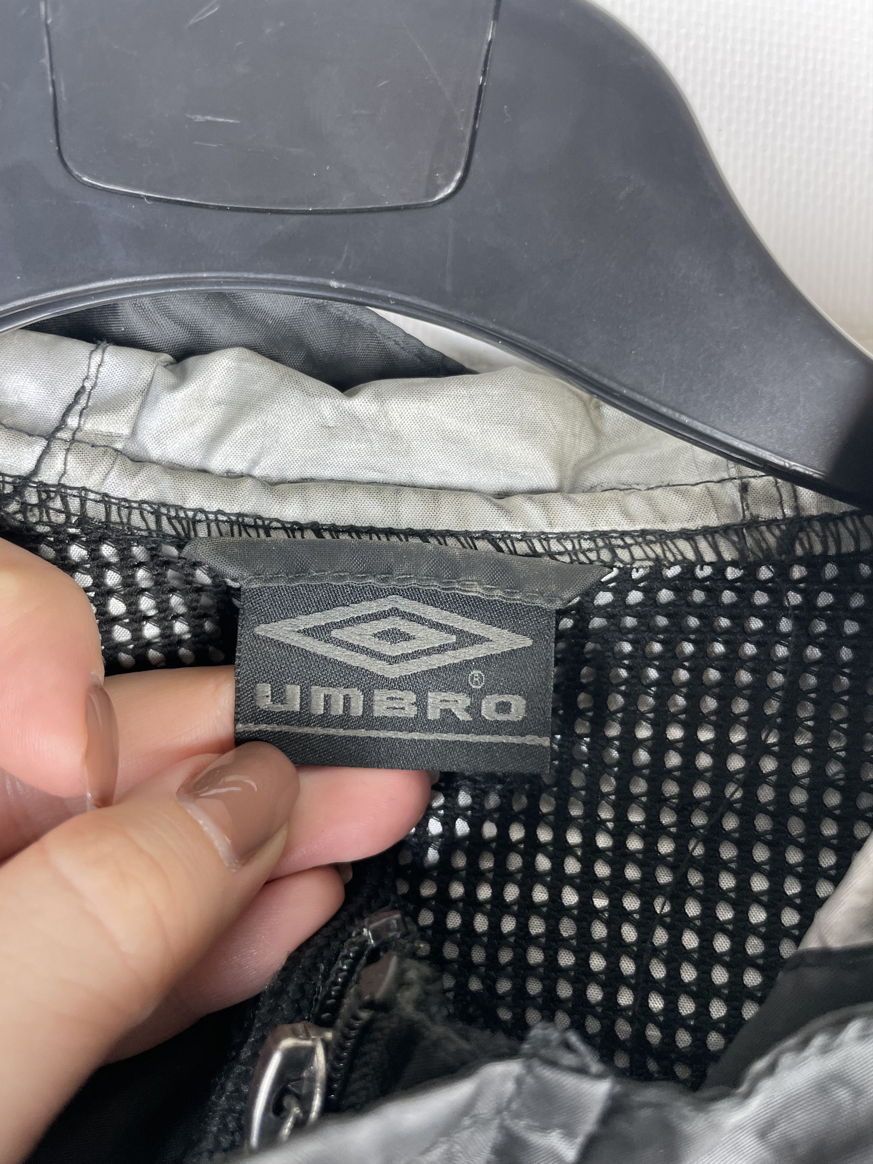Other Vintage Umbro Nylon Windbreaker Size US XXL / EU 58 / 5 - 6 Thumbnail
