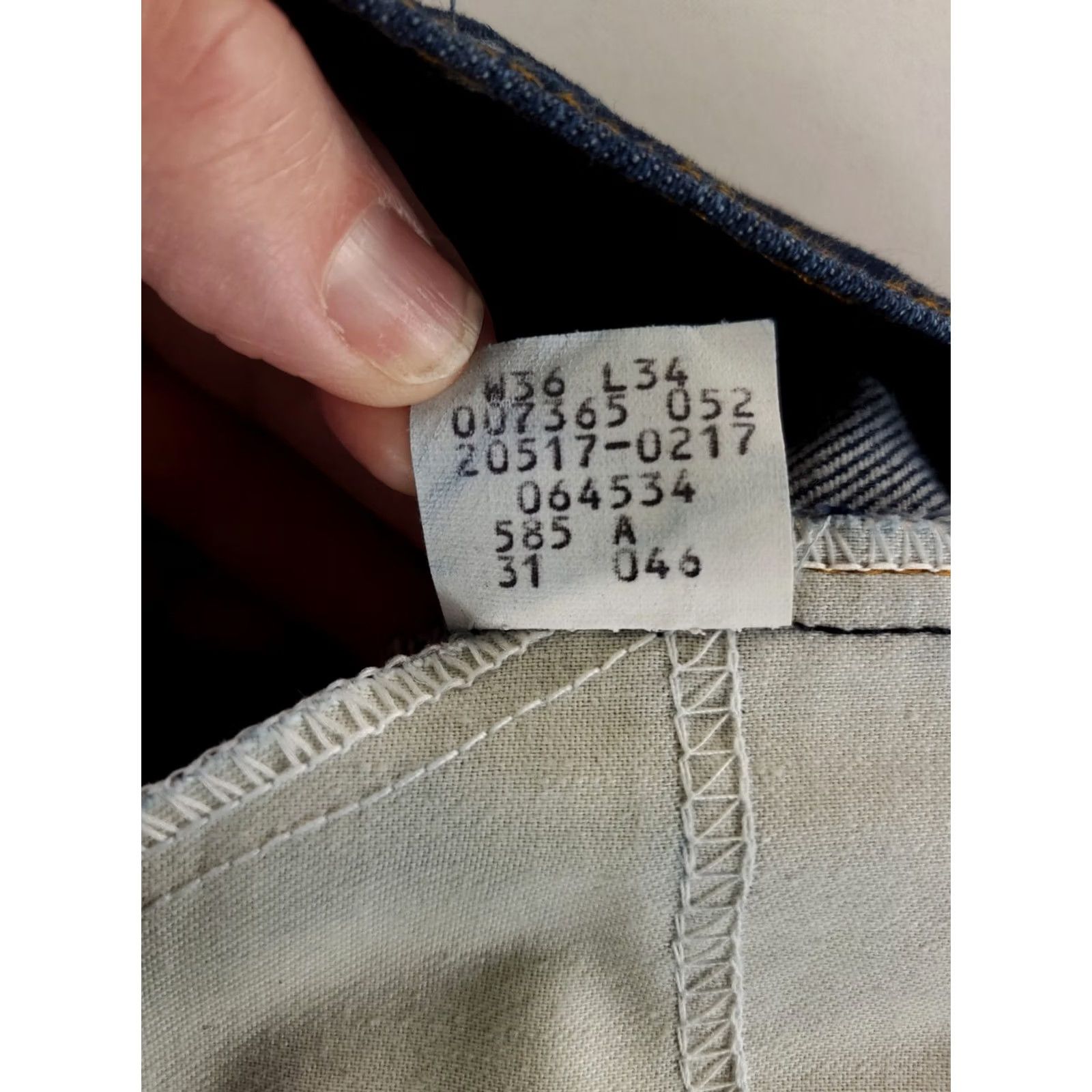 Levi's VINTAGE Levi's 517 Jeans Mens 36x34 Bootcut Blue Dark Wash 80s Regular 34x34 Actual Size US 36 / EU 52 - 6 Thumbnail