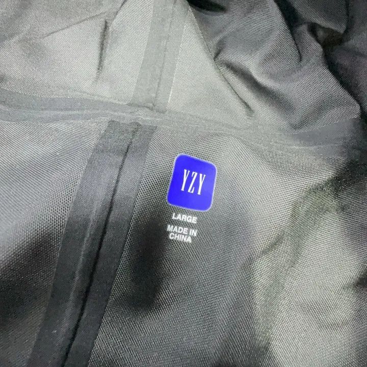 Balenciaga Balenciaga Yeezy x Gap x Balenciaga Hooded Jacket -2507 Size US L / EU 52-54 / 3 - 5 Thumbnail