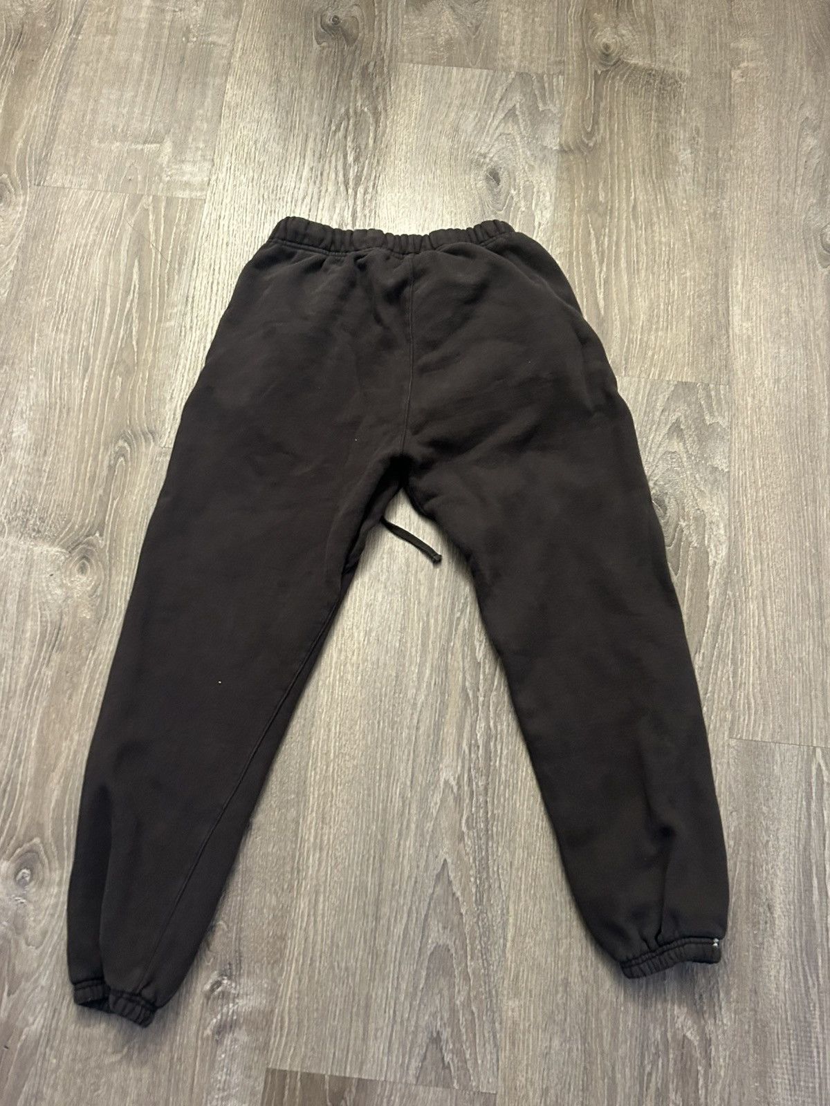 Essentials Essentials FOG 1977 Iron Sweatpants Size US 30 / EU 46 - 4 Thumbnail