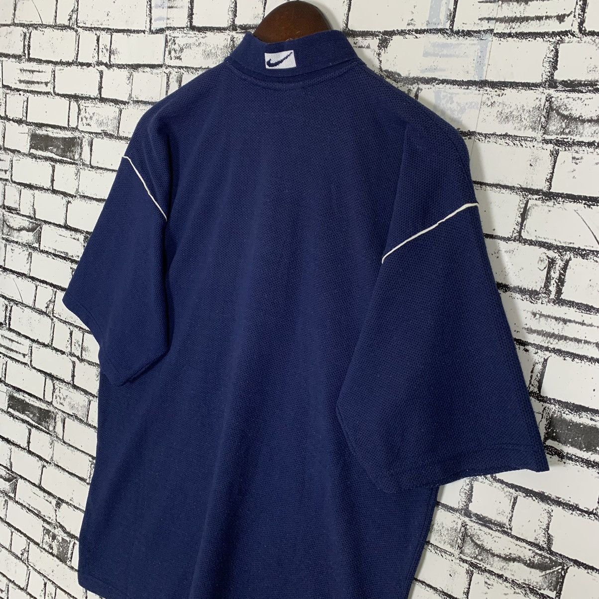 Nike × Vintage Vintage 90s Sportwear Nike Swoosh Embroidery Collar Shirt Size US M / EU 48-50 / 2 - 7 Thumbnail
