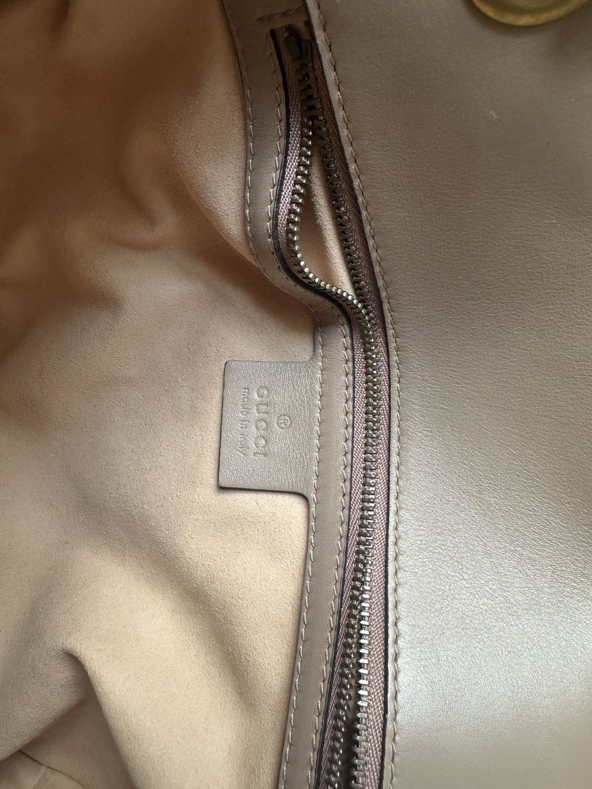 Gucci GUCCI GG Marmont Large Matelassé Shoulder Bag – Taupe Size ONE SIZE - 16 Thumbnail
