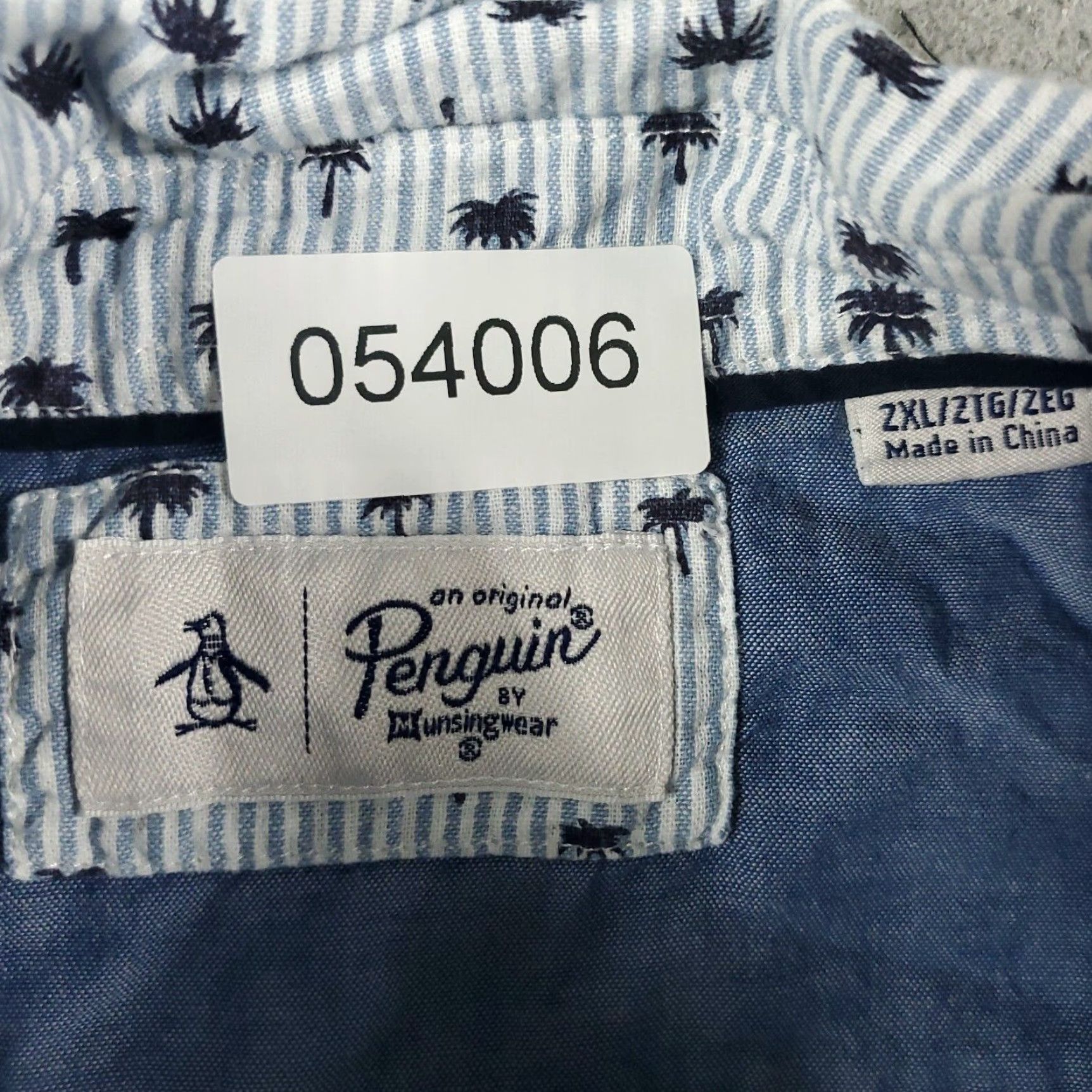 Vintage Original Penguin Button-Up Shirt Mens 2XL Blue Striped Short Sleeve Casual Size US XXL / EU 58 / 5 - 6 Thumbnail