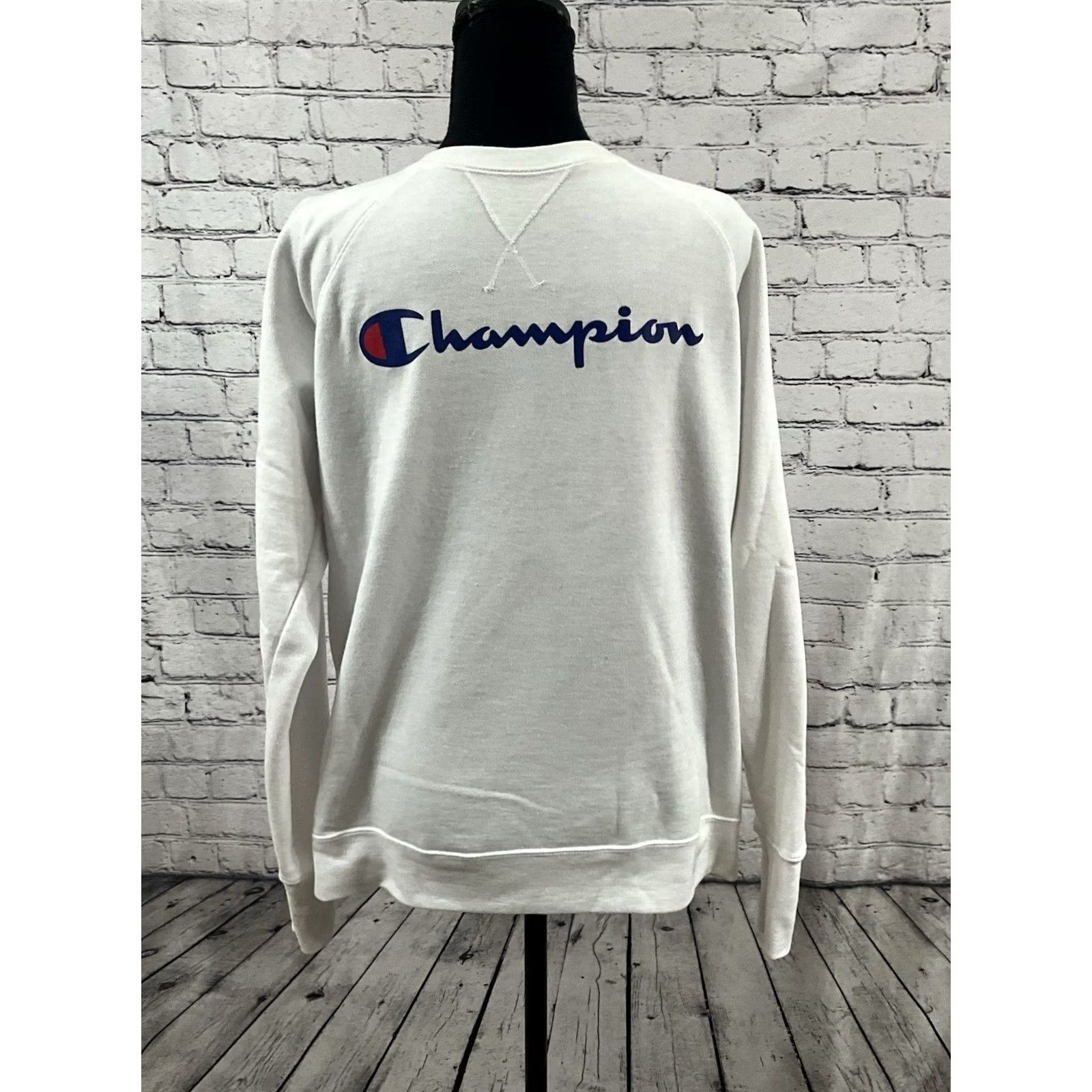 Champion VINTAGE? Champion White Athletic Fit Crewneck Sweater Size US L / EU 52-54 / 3 - 4 Thumbnail
