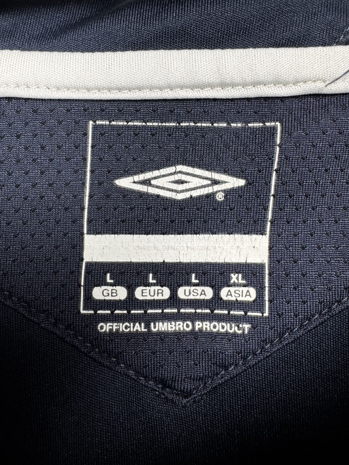Umbro Umbro FC Ballymun United 2000s vintage BIC soccer jersey Size US L / EU 52-54 / 3 - 8 Thumbnail