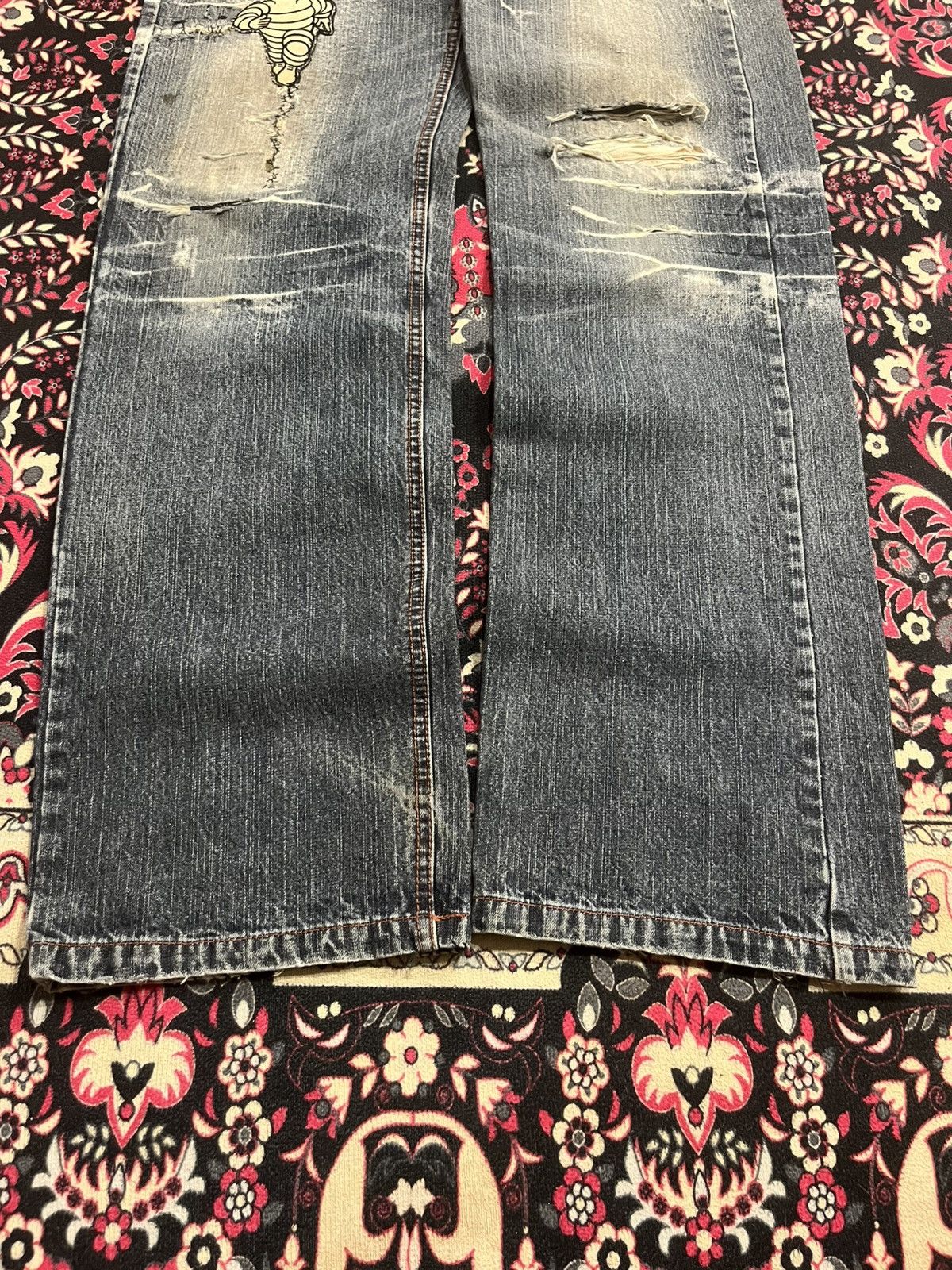 Le Grande Bleu (L.G.B.) ⚡️Distressed⚡️Vintage Lowbox “Michelin” Patches Whisker Jeans Size US 32 / EU 48 - 11 Thumbnail