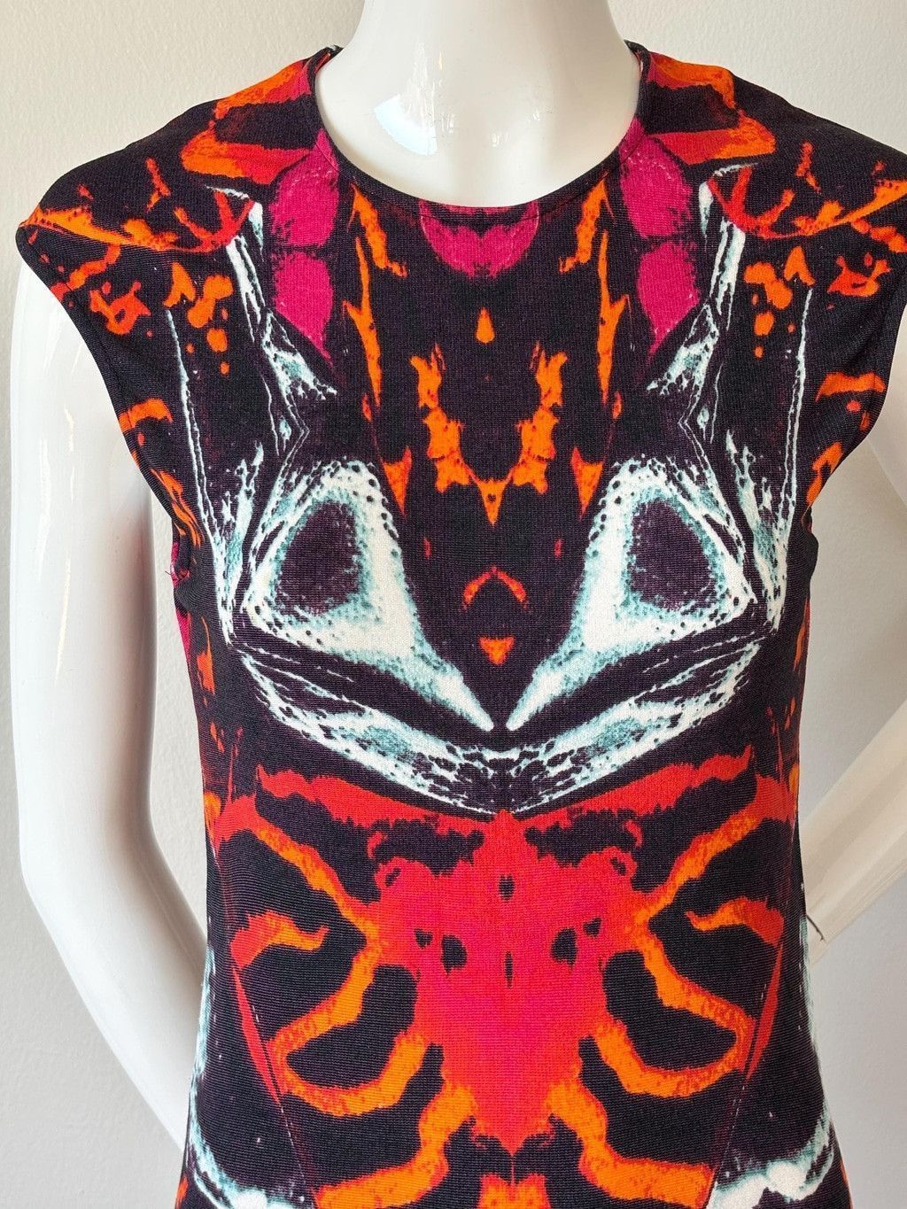 Alexander McQueen McQueen Printed Bodycon Butterfly Pattern Mini Dress S Size S / US 4 / IT 40 - 5 Thumbnail