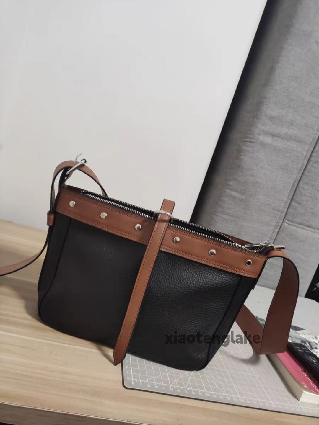 Unisex outdoor utility workwear patchwork bag