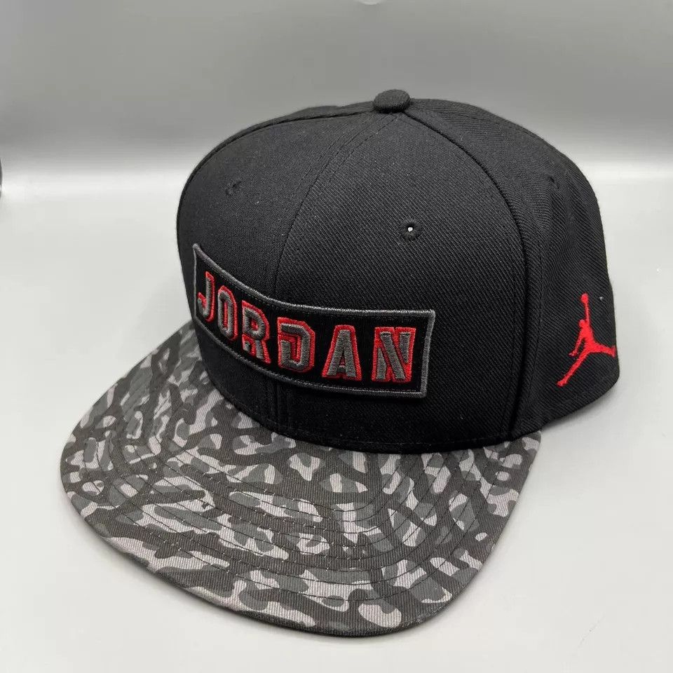 Jordan Brand Air Jordan Hat Men Camo Embroidered Logo Snap Back Cap Size ONE SIZE - 2 Thumbnail