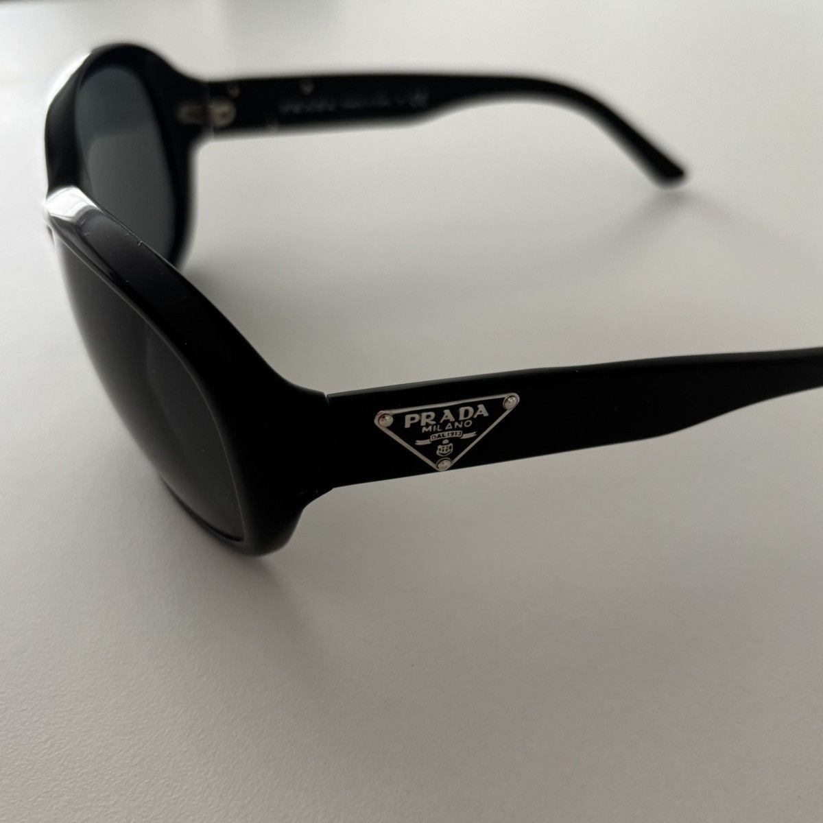 Prada Prada double logo badge sunglasses Size ONE SIZE - 4 Thumbnail