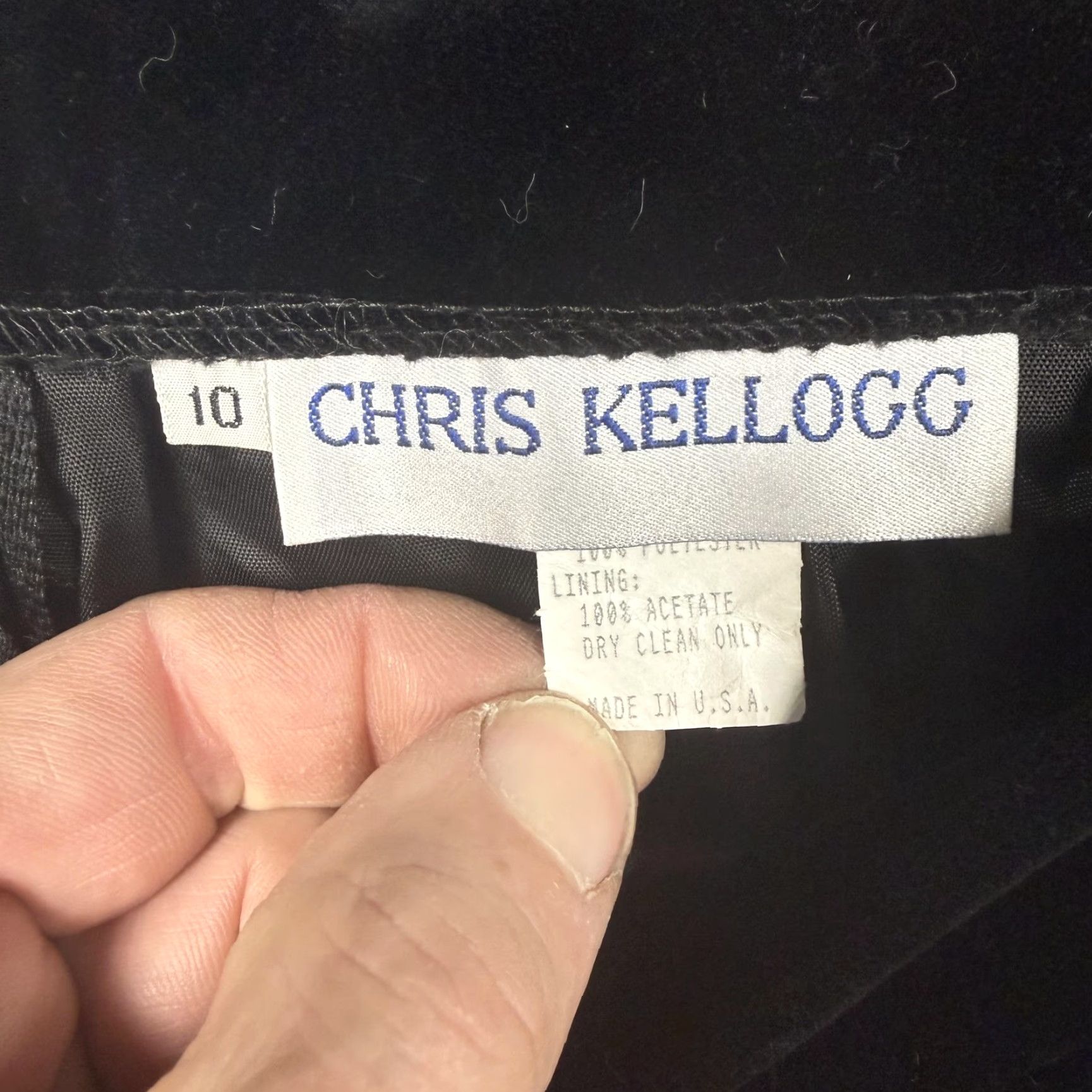 Velvet VINTAGE Chris Kellogg Skirt Velvet Pencil KS 10 Women Black Knee-Length Lined Zip 80s 90s Business Formal Workwear Size 32" / US 10 / IT 46 - 4 Thumbnail
