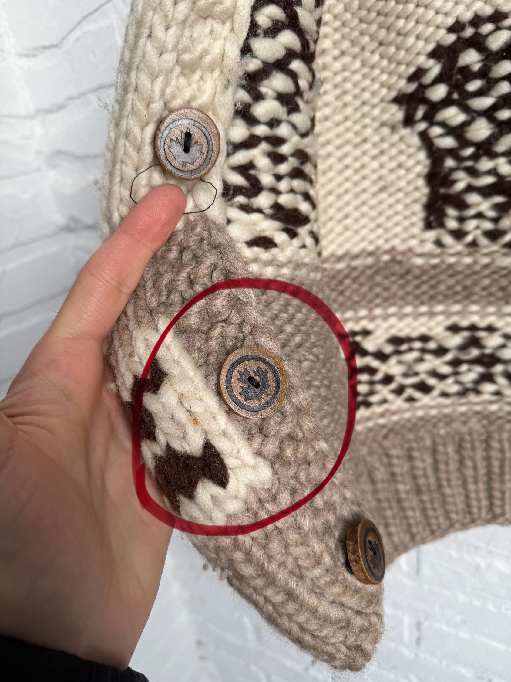 Vintage Vintage KISITAU wool hand knit vest Size US M / EU 48-50 / 2 - 5 Thumbnail