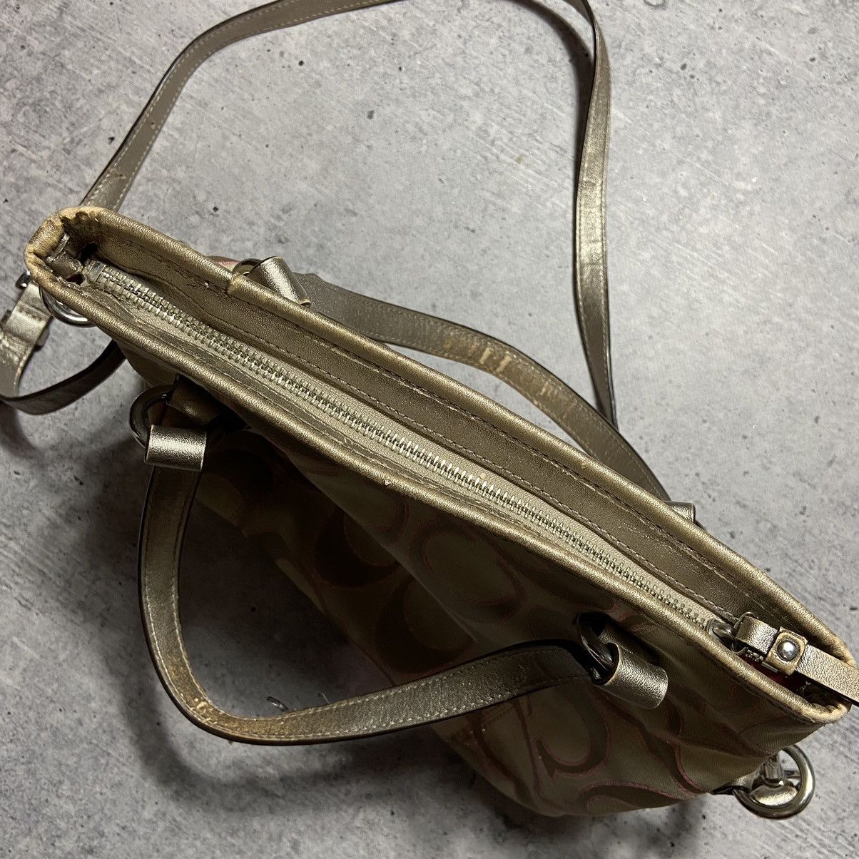 Coach × Designer 📌 Crazy Coach Y2K Monogram Shoulder Bag Size ONE SIZE - 17 Thumbnail