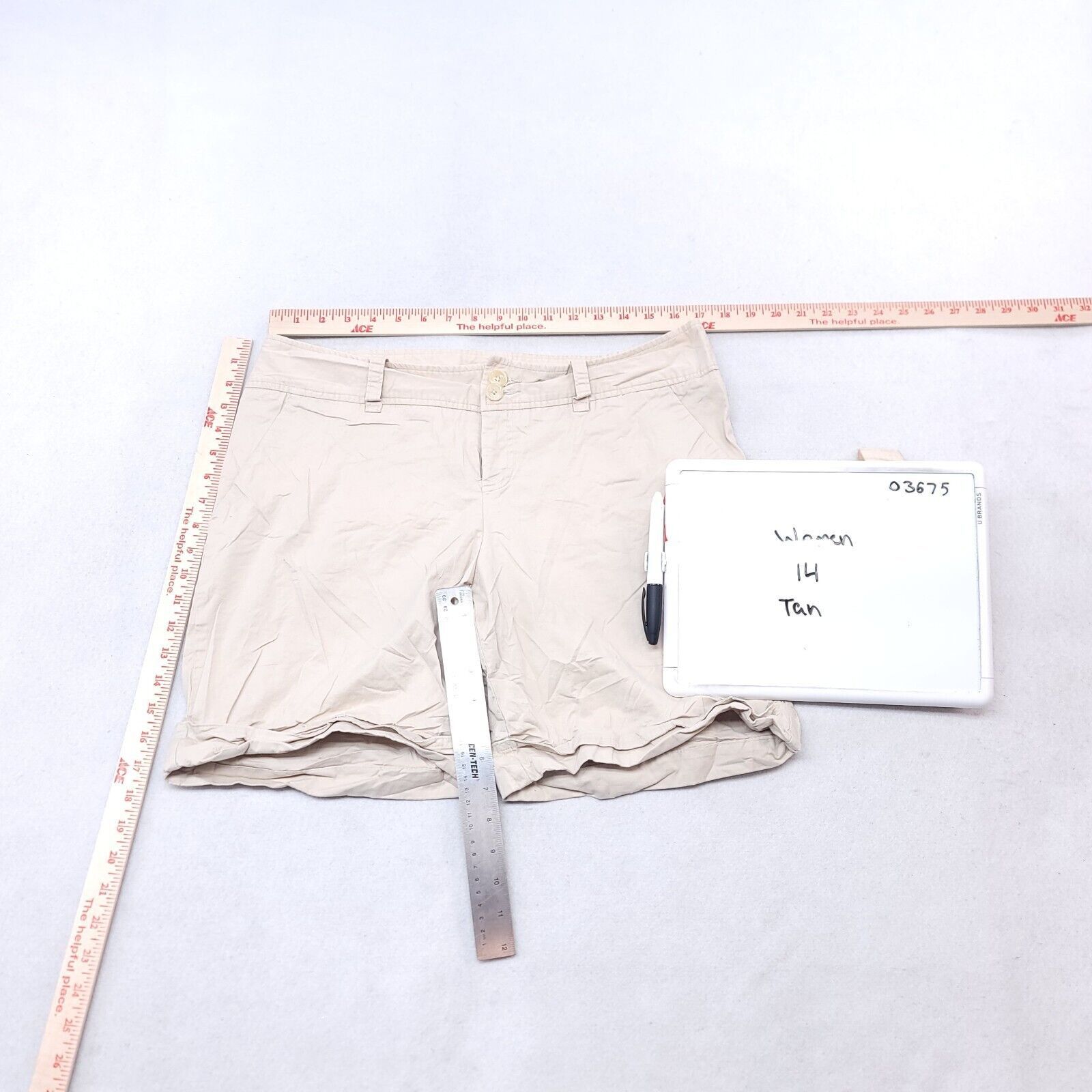 Mossimo Mossimo Button Zip Casual Chino Shorts Womens Size 14 Beige Size 36" / US 14 / IT 50 - 5 Thumbnail