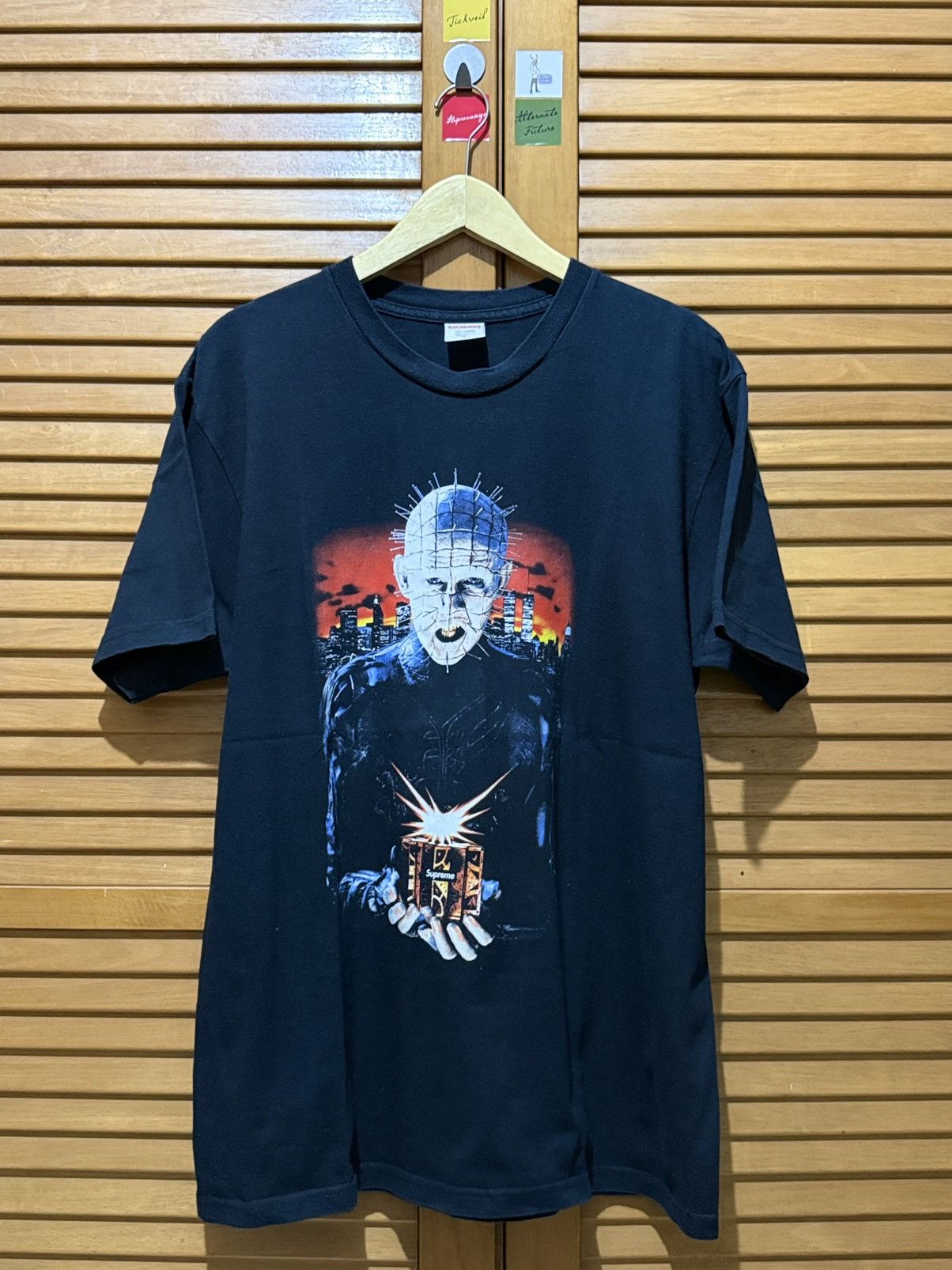 Supreme Supreme Hellraiser Hell on Earth Tee Black Size US L / EU 52-54 / 3 - 1 Thumbnail