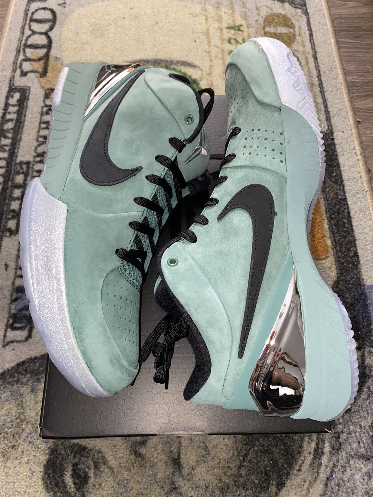 Nike Nike Kobe 4 Proto Girl Dad Size US 11.5 / EU 44-45 - 1 Thumbnail