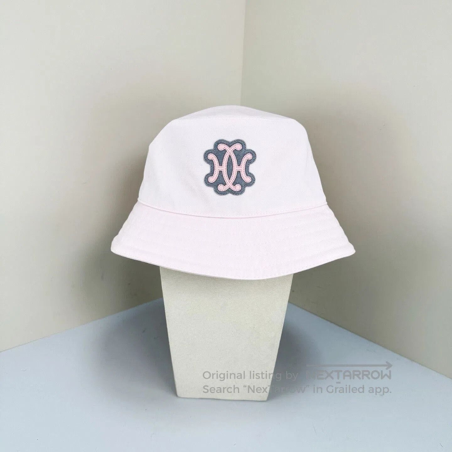 Hermes hermes pink harper lift bucket hat. Size ONE SIZE - 1 Thumbnail