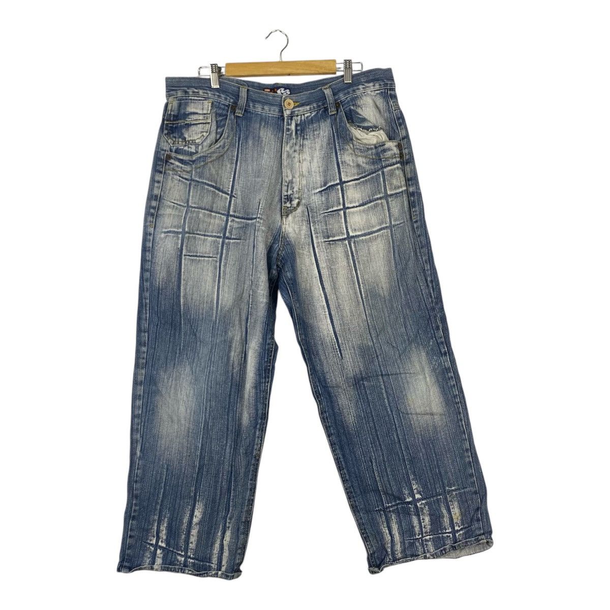Designer × Vintage Vintage Raw Blue Denim Regular Size Shorts for Men Size US 32 / EU 48 - 1 Thumbnail