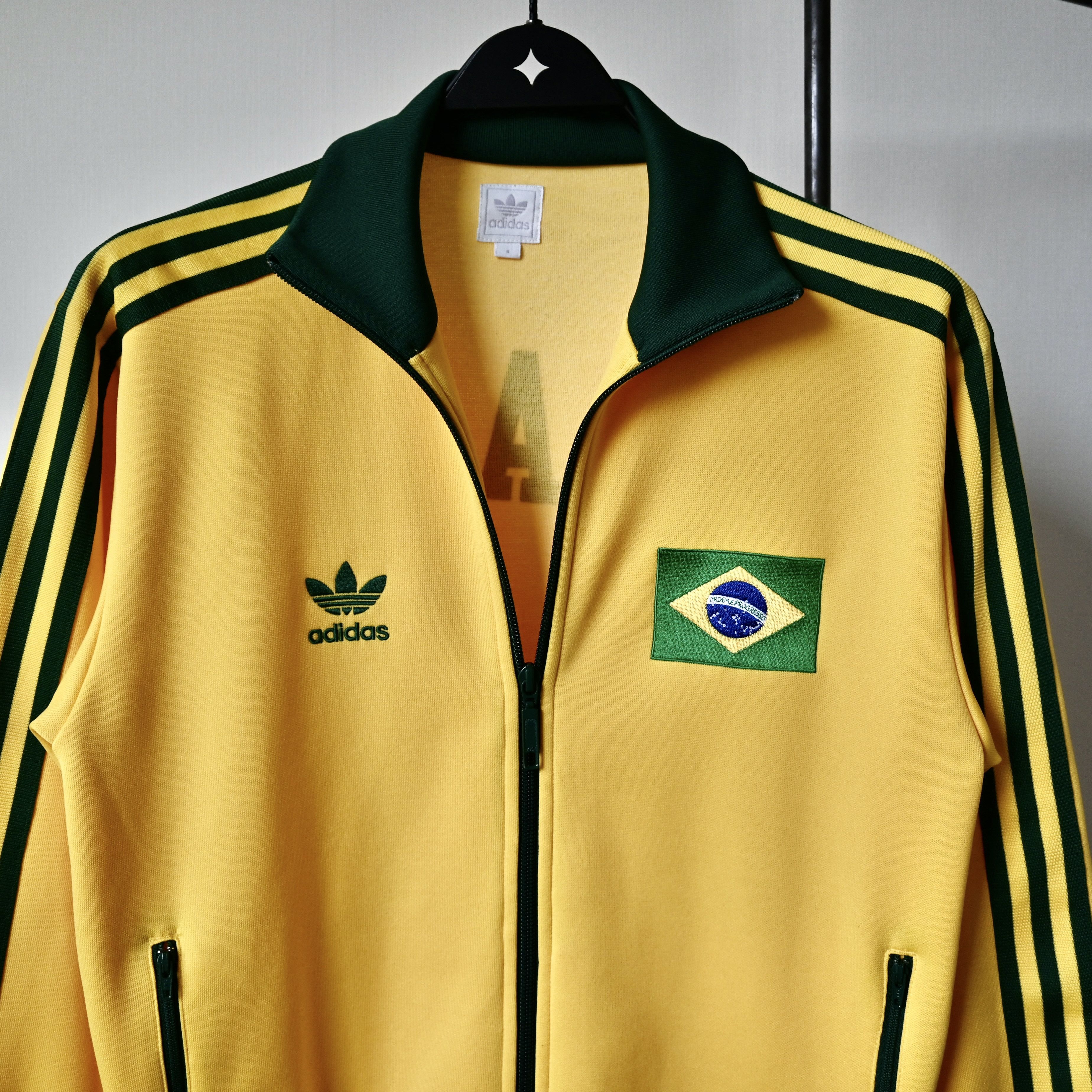Adidas VTG 2006 Adidas FIFA official Brazil track jacket, small Size US S / EU 44-46 / 1 - 9 Thumbnail