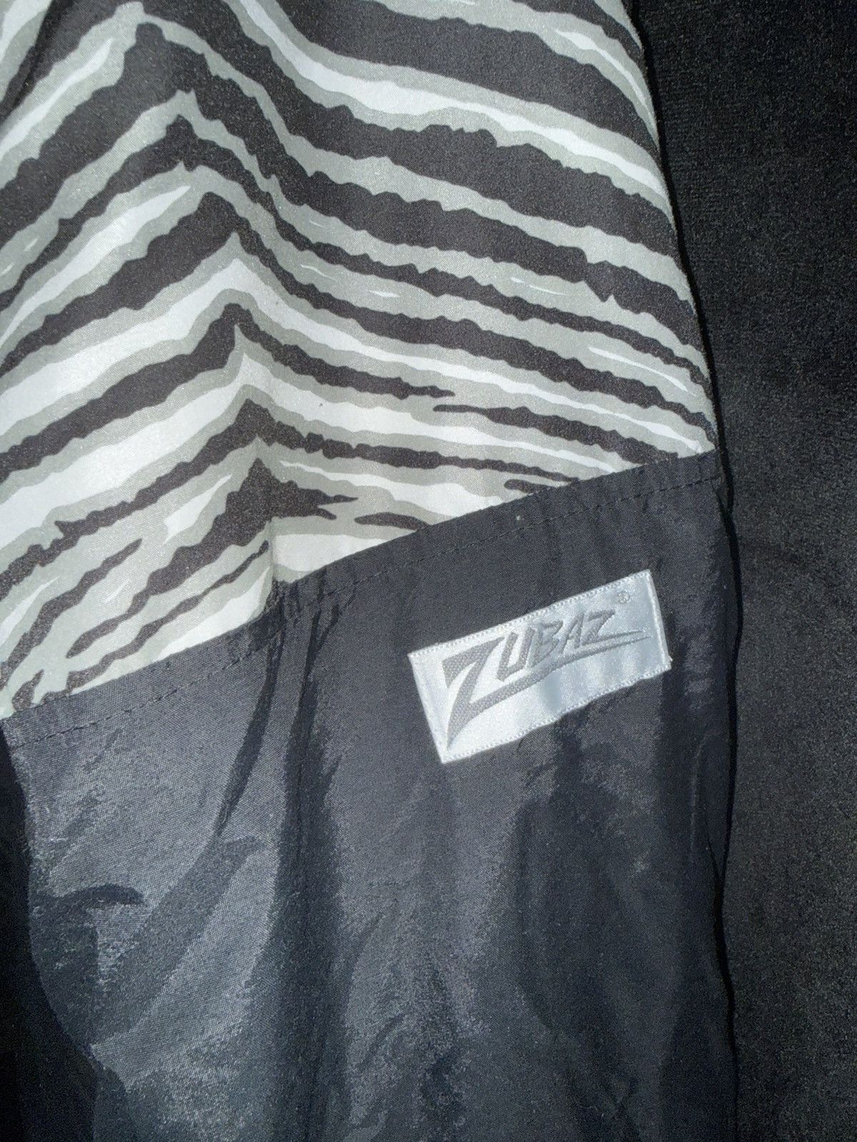 Zubaz Vintage Zubaz Raiders Jacket Large Size US L / EU 52-54 / 3 - 4 Thumbnail