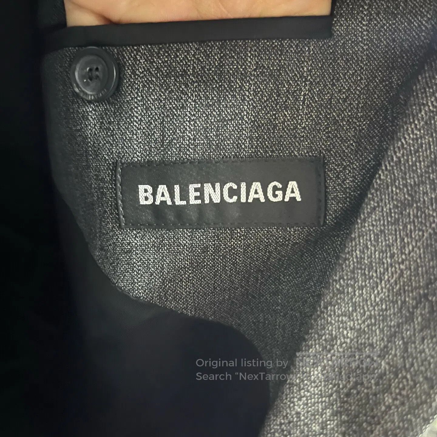 Balenciaga Balenciaga Dark gray logo sticker on a V-neck long-sleeve Size 46R - 3 Thumbnail