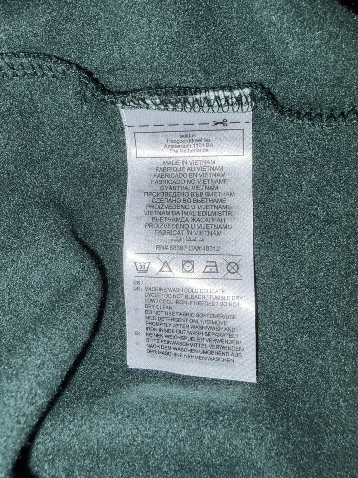 Adidas Adidas Green long sleeve sweater Size US XL / EU 56 / 4 - 4 Thumbnail
