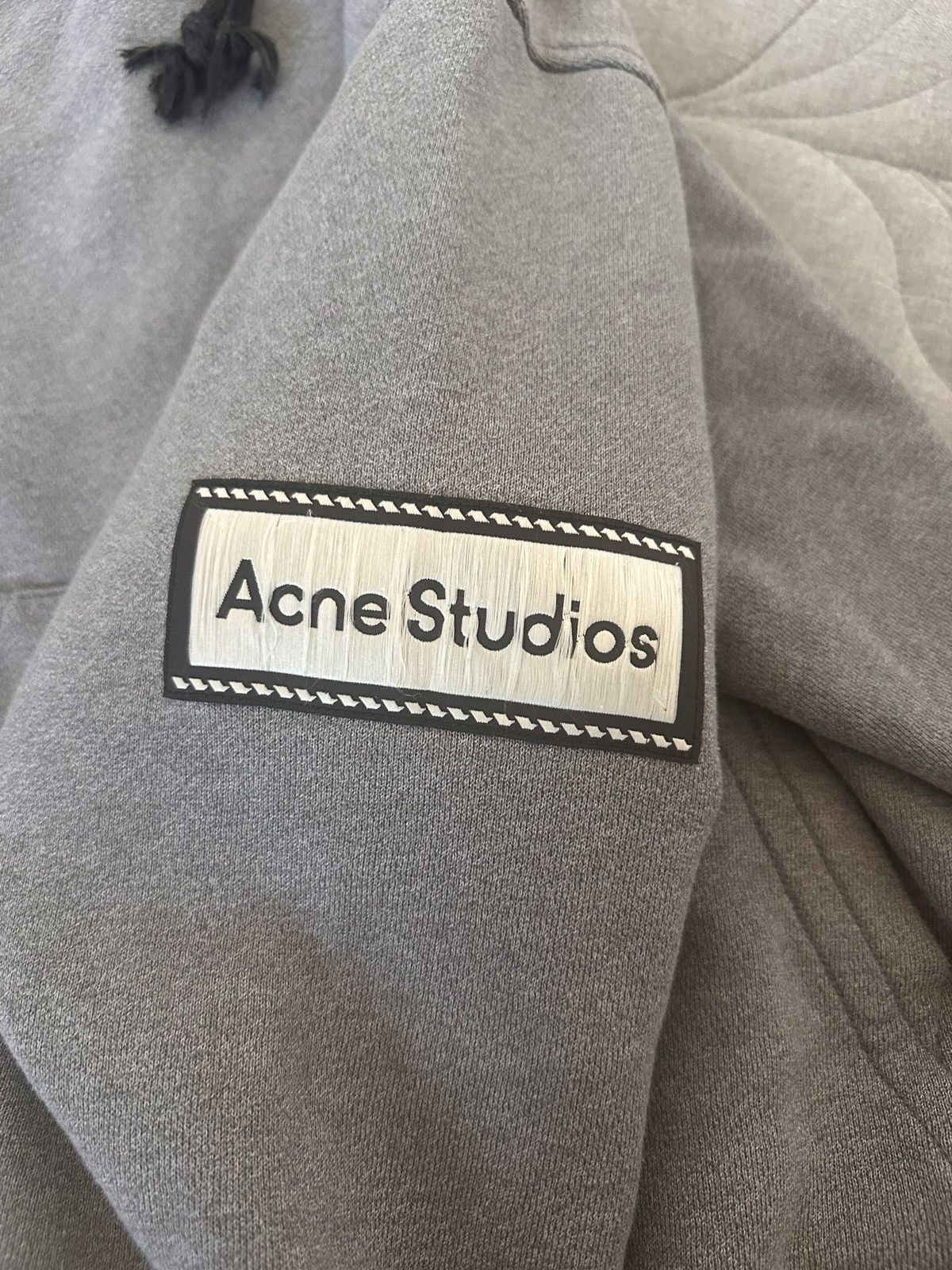 Acne Studios Acne Studios Reverse Logo Hoodie Size US S / EU 44-46 / 1 - 2 Thumbnail