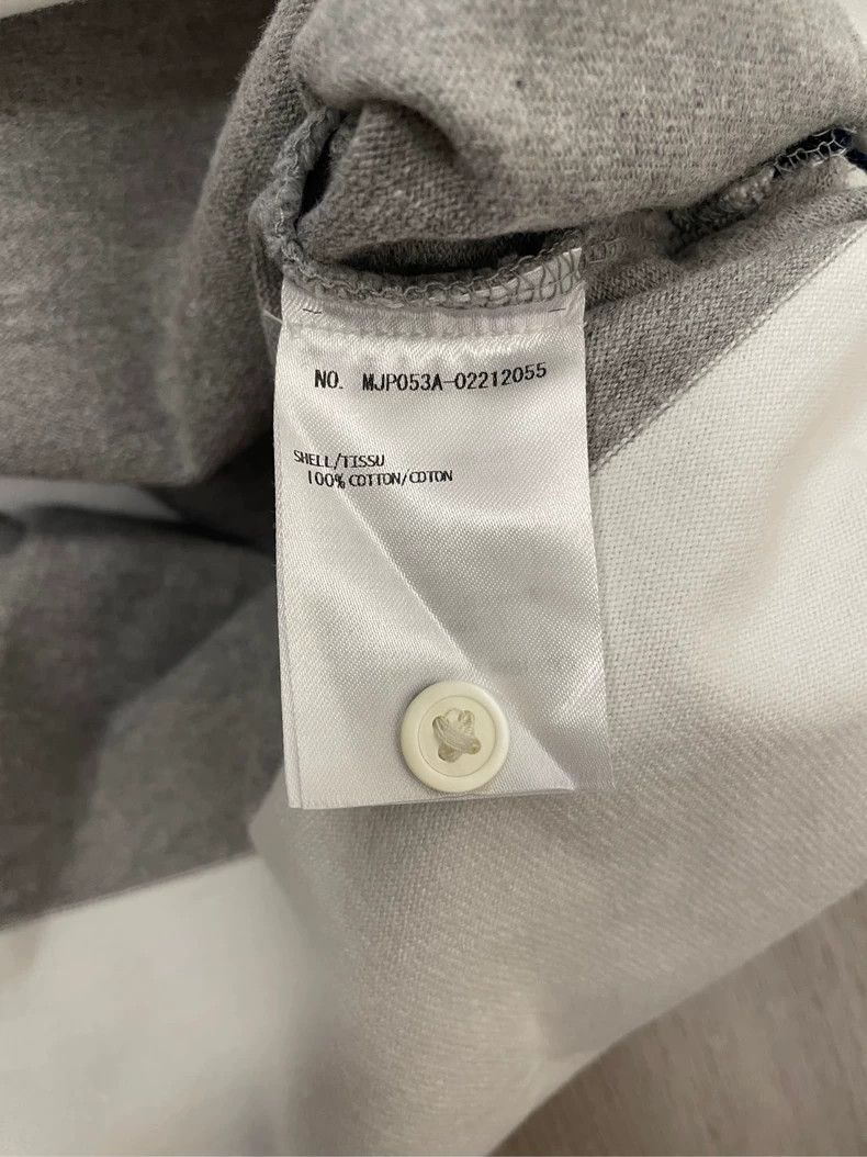 Thom Browne Thom browne Gray and white striped arm four-striped polo co Size US S / EU 44-46 / 1 - 7 Thumbnail