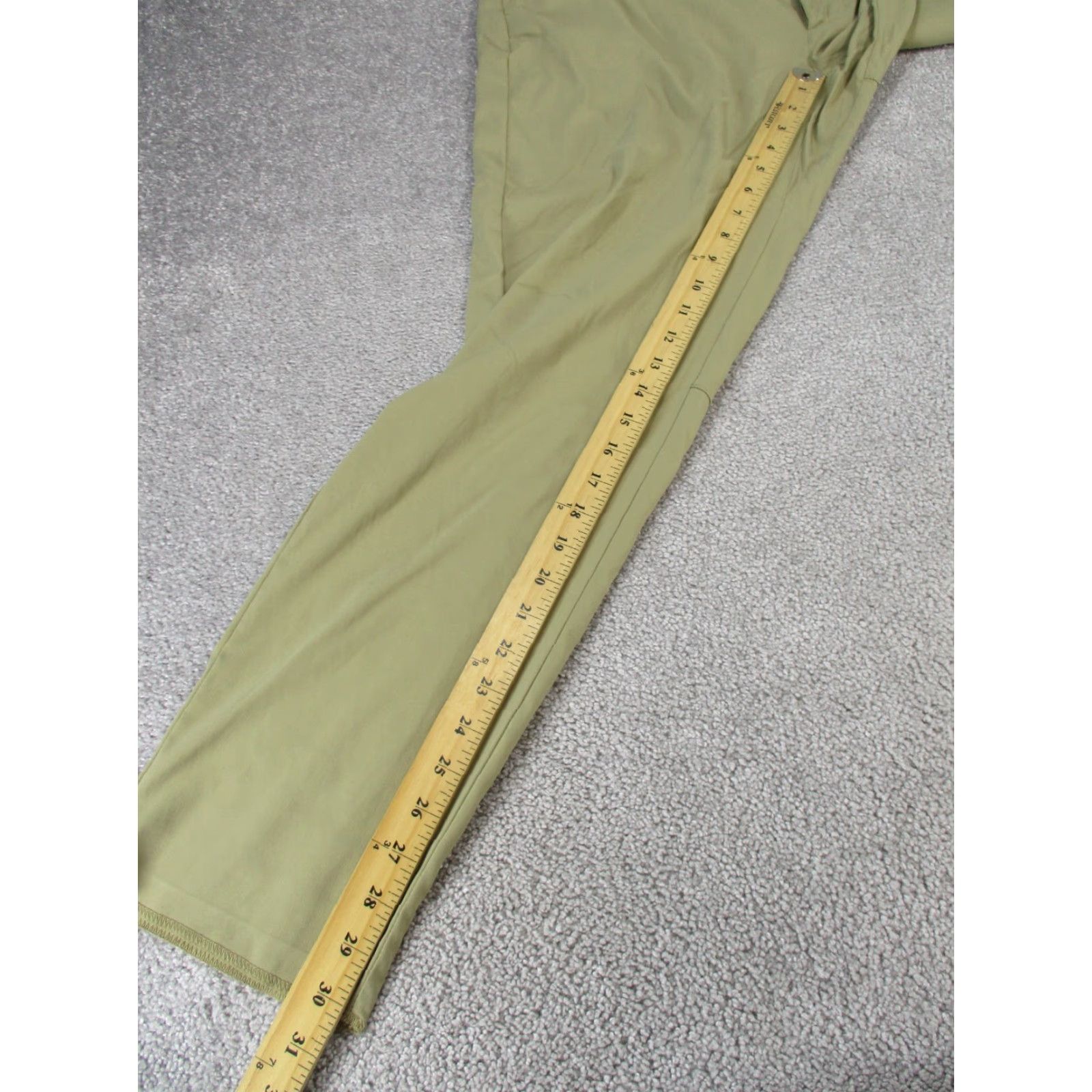 Vintage L.L.Bean Pants Mens 38 Khaki Beige Lightweight Nylon Slim Fit 38X30 Inseam 30 Size US 38 / EU 54 - 5 Thumbnail