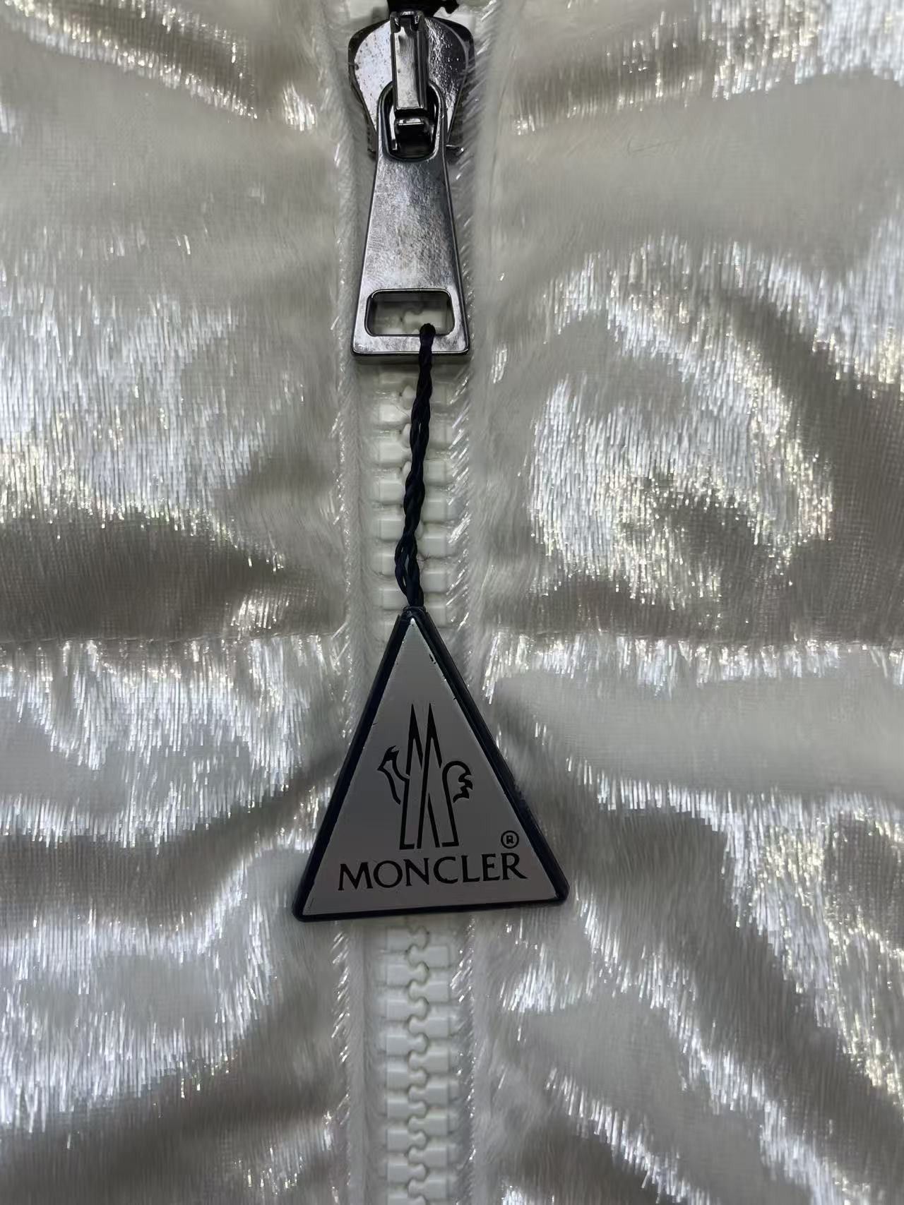 Moncler Moncler Rimac White Down Jacket Size XS / US 0-2 / IT 36-38 - 3 Thumbnail