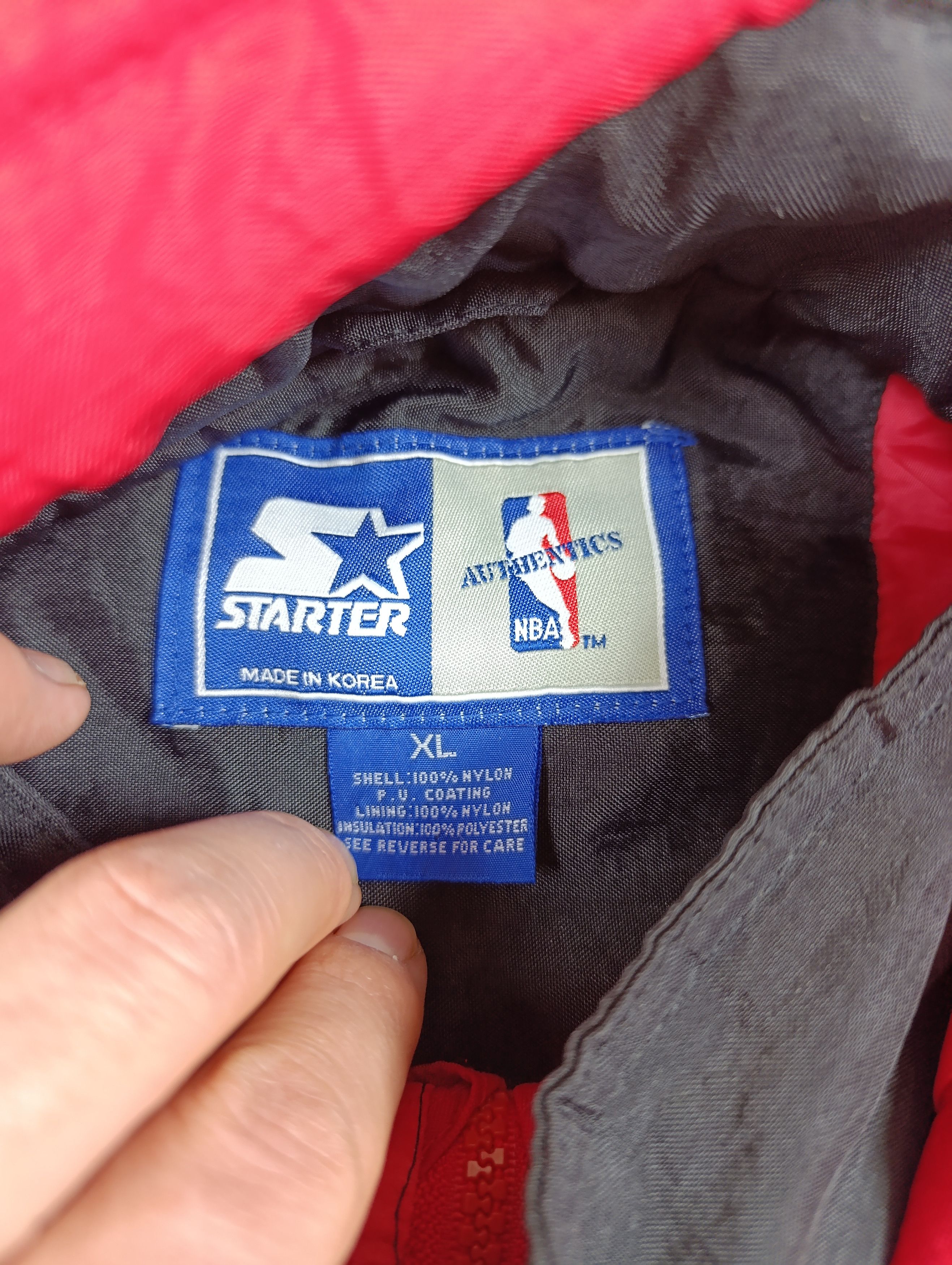 Starter VINTAGE 90S STARTER CHICAGO BULLS JACKET KANGAROO POCKET Size US XL / EU 56 / 4 - 18 Thumbnail