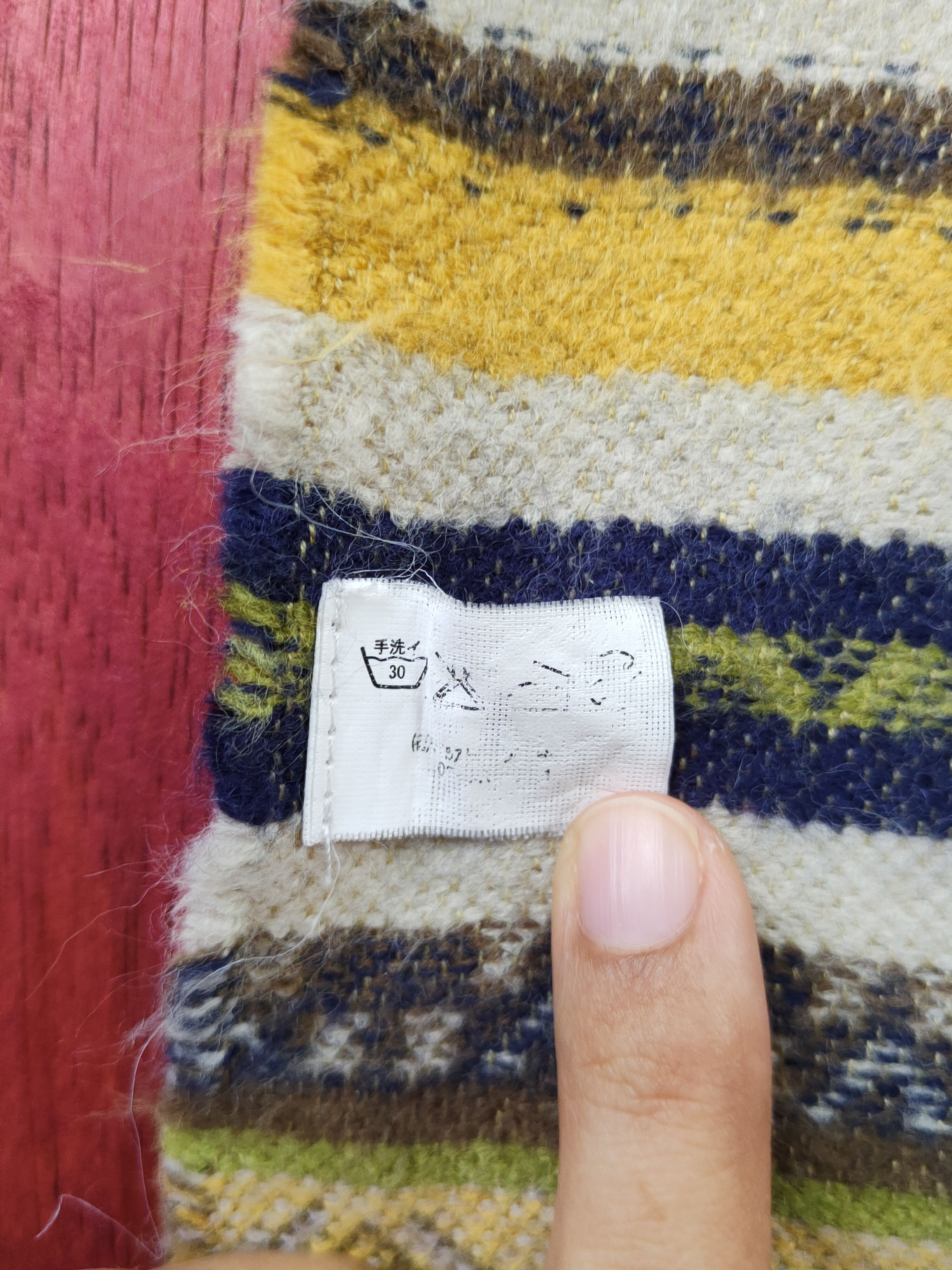 Japanese Brand Japan vintage navajo Muffler Scarves #S2111 Size ONE SIZE - 6 Thumbnail