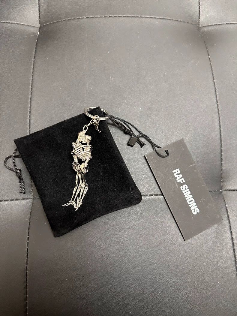 Raf Simons Raf simons 2022Fw Kiss Skull Key Ring 2502-Nextarrow Size ONE SIZE - 4 Thumbnail