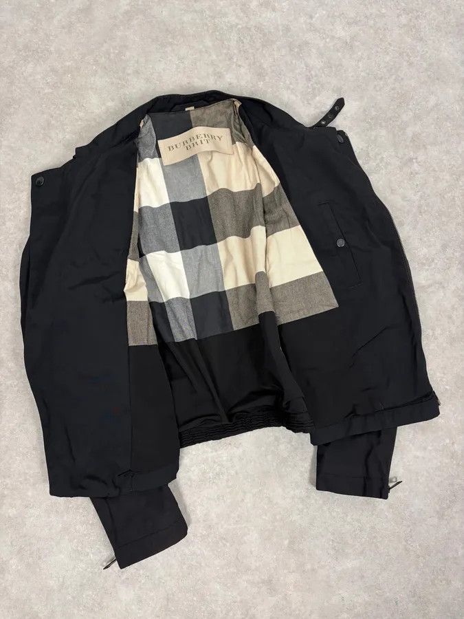 Burberry 2000s Burberry Black Asymmetrical Nylon Biker Jacket Size US M / EU 48-50 / 2 - 7 Thumbnail