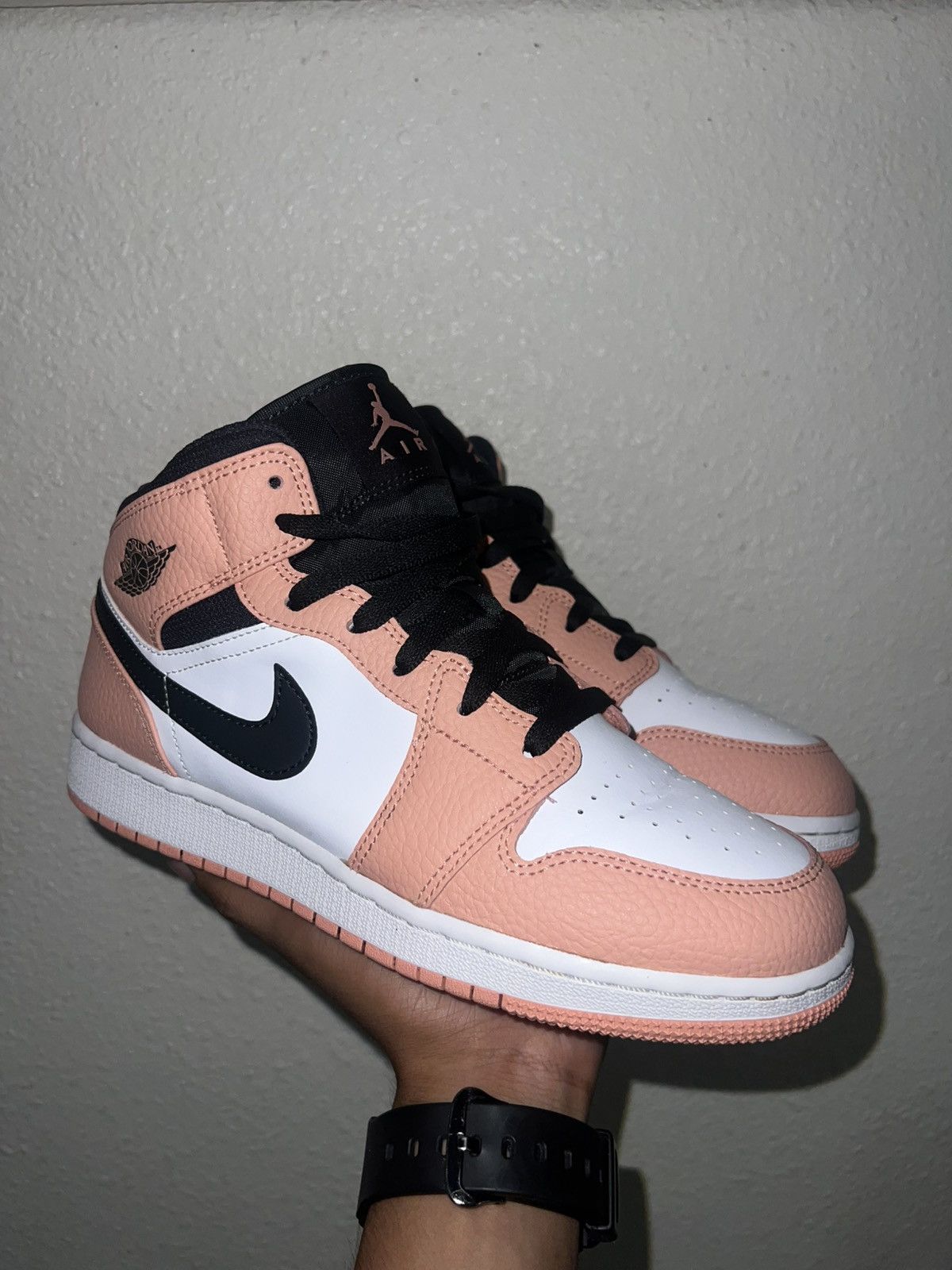 Jordan Brand AIR JORDAN 1 MID (GS) Size US 7 / IT 37 - 1 Thumbnail