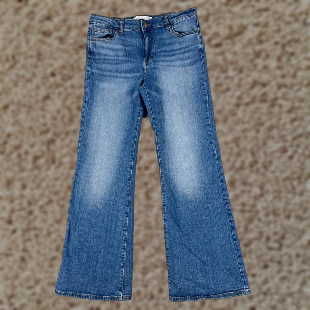 Vintage Den!m Jeans Womens 30x29 Blue Denim 5-Pocket Design Mid Rise Bootcut Distressed Regular Flat Front Cotton Blend Size 36" / US 14 / IT 50 - 1 Thumbnail