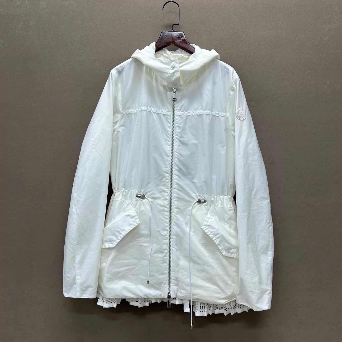 Moncler Moncler New w/ Tags Baaba Logo Waist-Tie Midi Hood Coat 1 Size S / US 4 / IT 40 - 1 Thumbnail